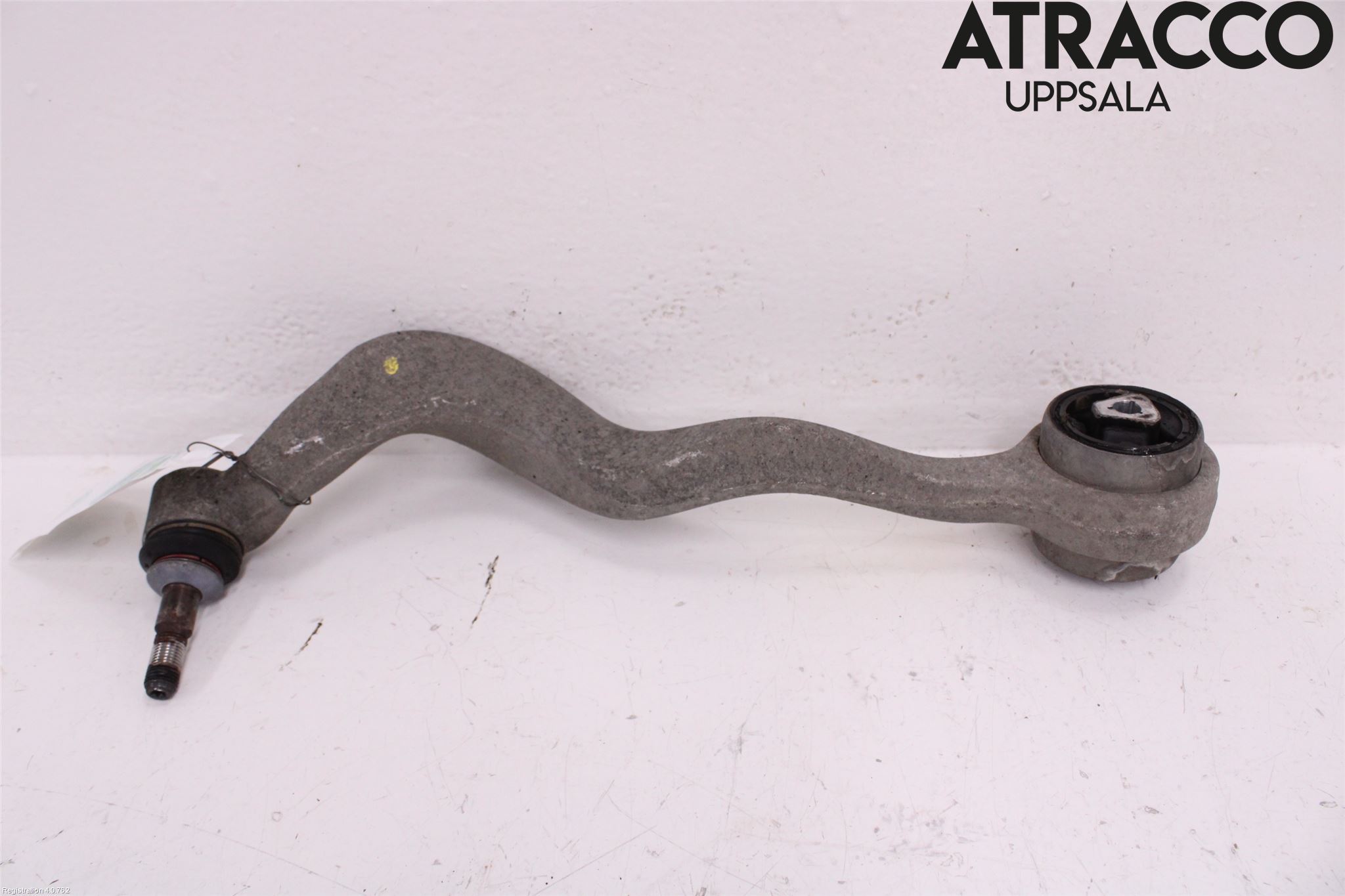 BMW 5 E60/61 Sed/Tou 02-10 Bærearm Foran Venstre Nedre