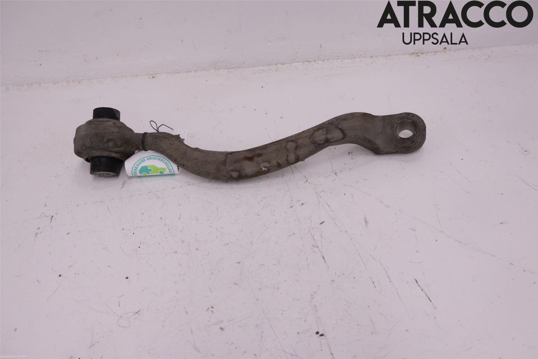 Mercedes-Benz MB E-KLASS (W212) 09-16 Bærearm Foran Venstre Nedre