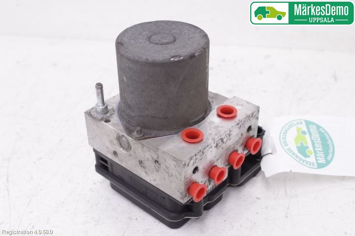 Toyota AVENSIS 09-15 Abs Hydraulikkaggregat