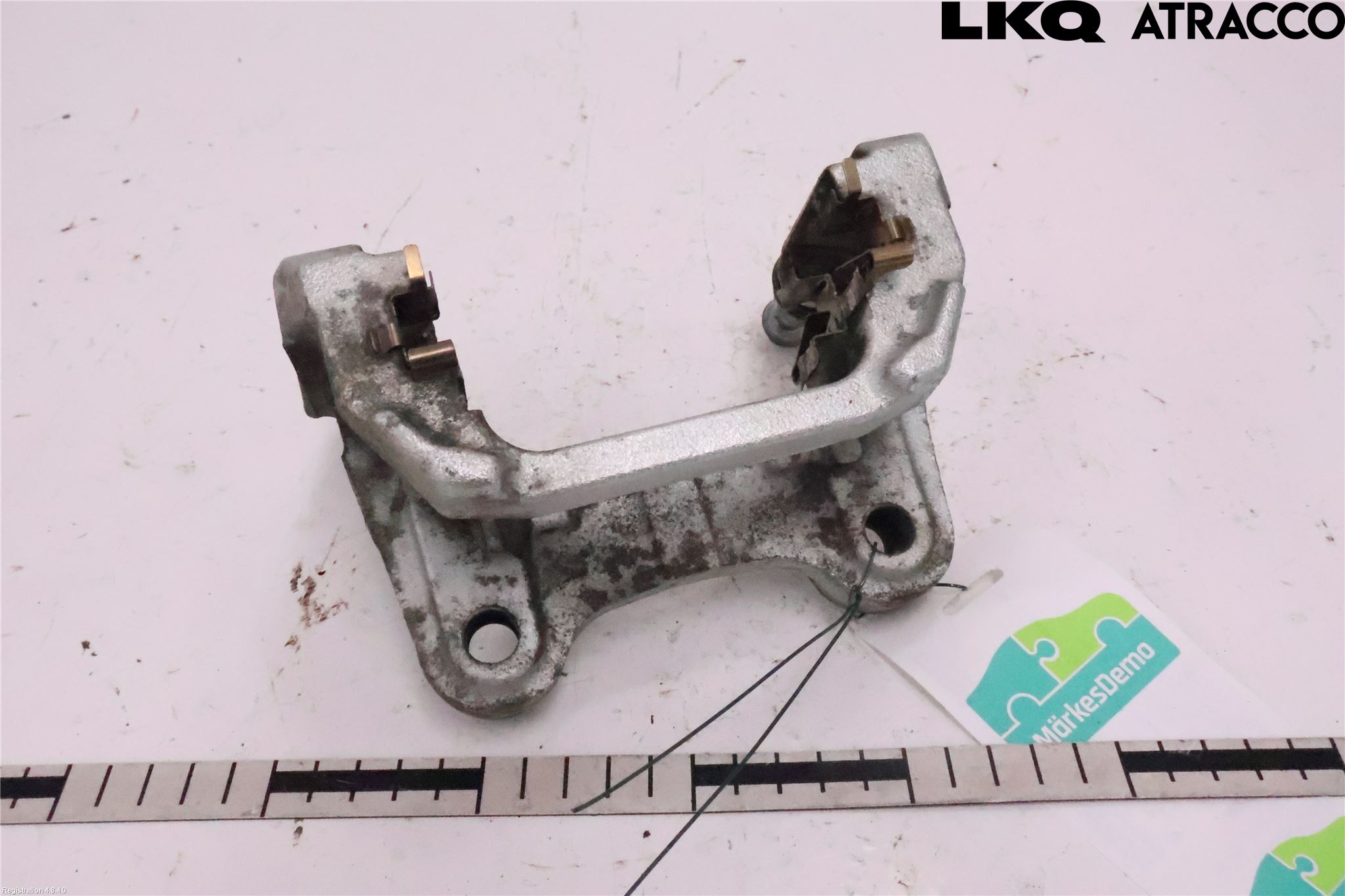 Toyota bZ4X EA10 22- Bremsecaliper Feste Holder