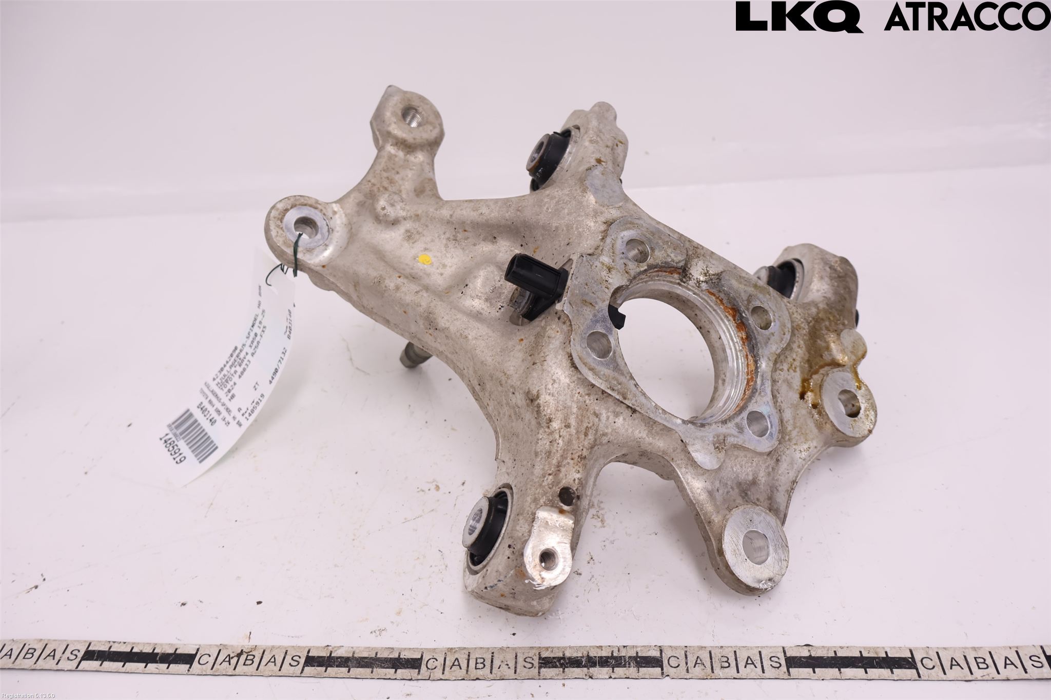 Toyota RAV4 19- Spindel Hb