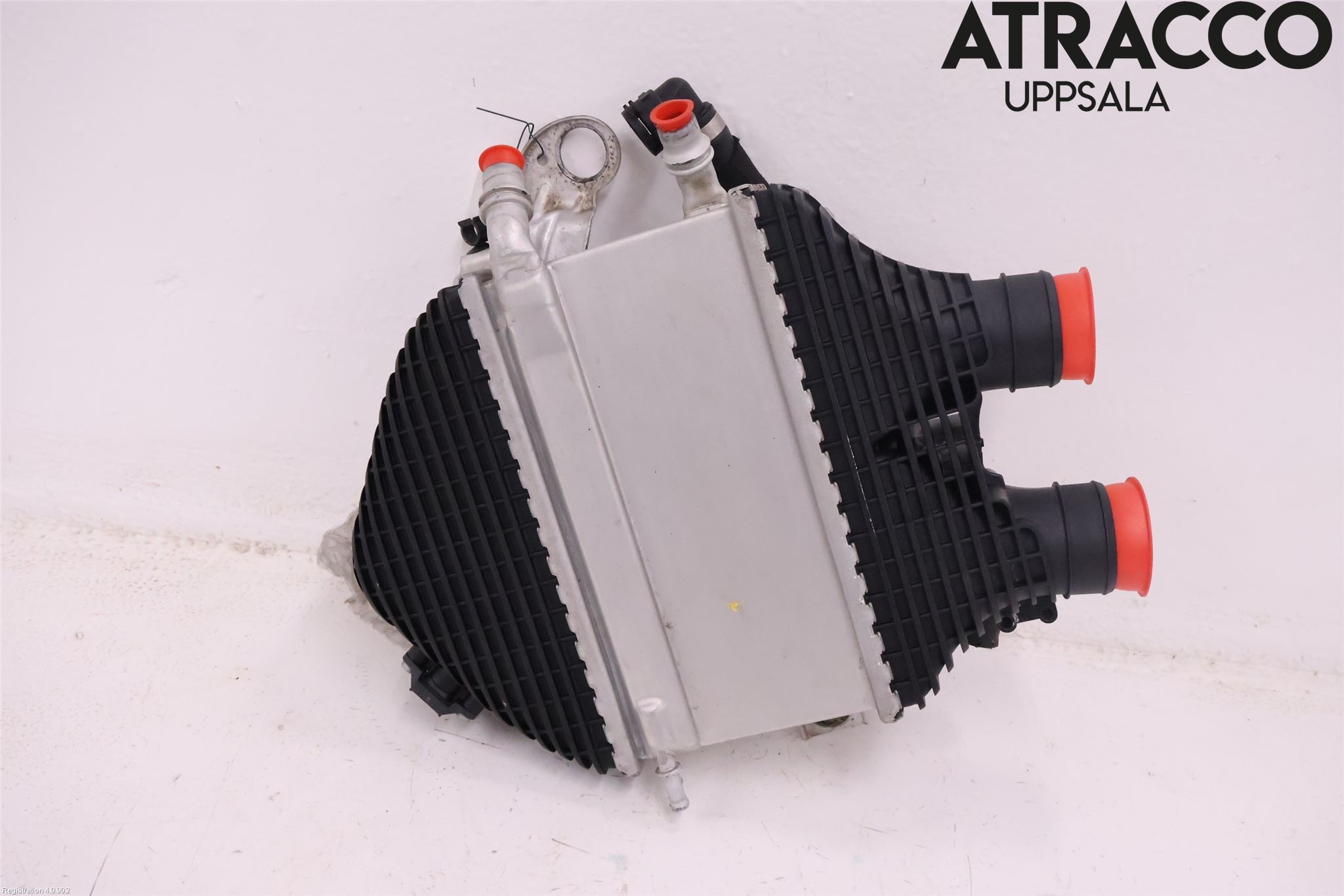 BMW 4 F32/F33/F82/F83 13-20 Intercooler Radiator