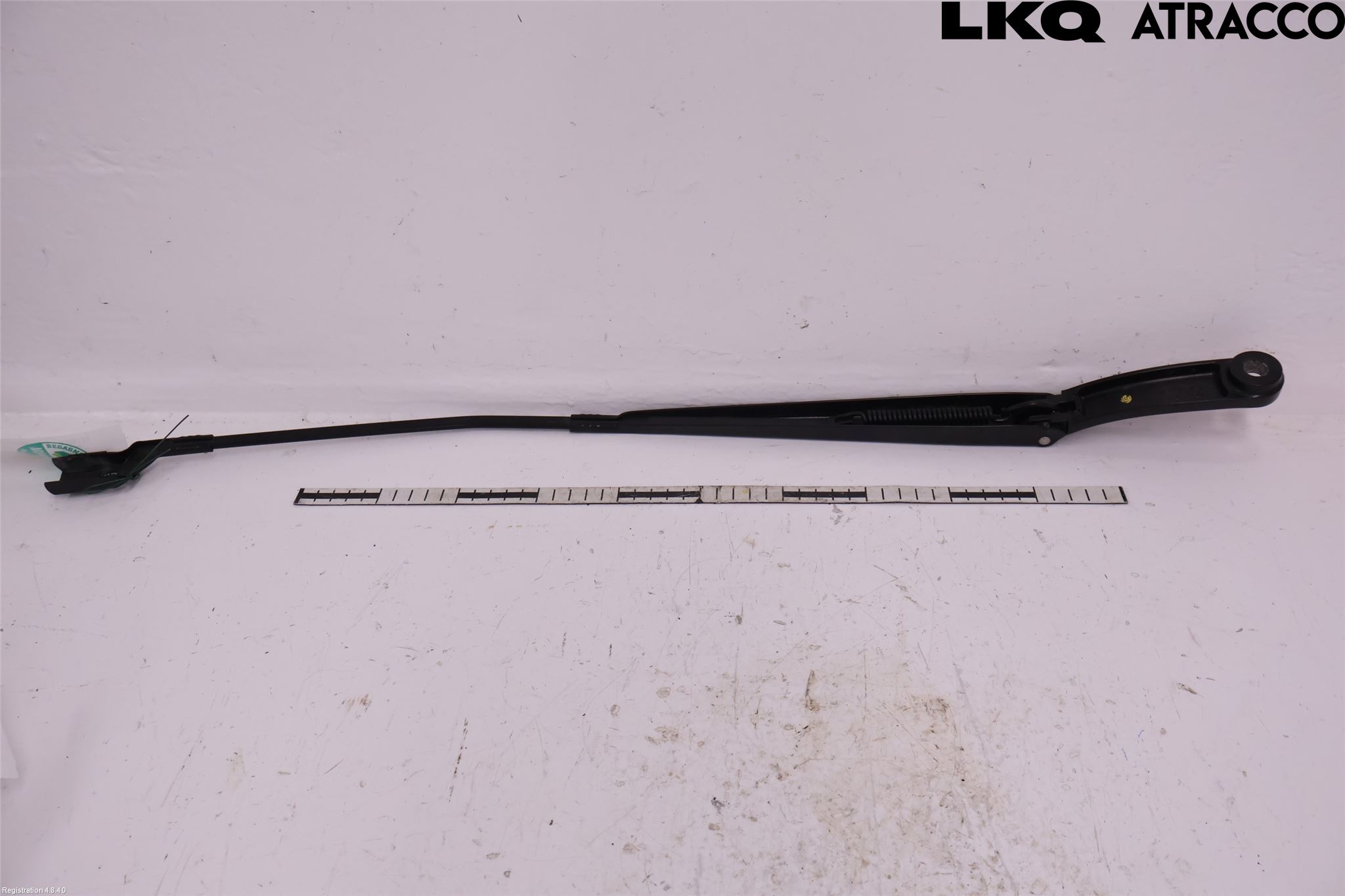 MG 4 23- Viskerarm-Armer Frontrute