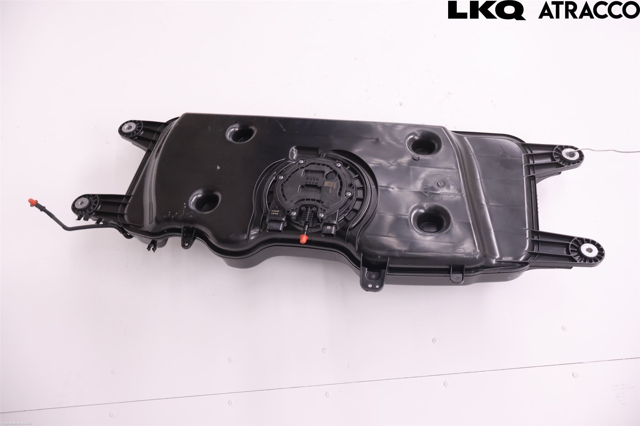 Volvo V40 CROSS COUNTRY 13-19 Adblue Tank