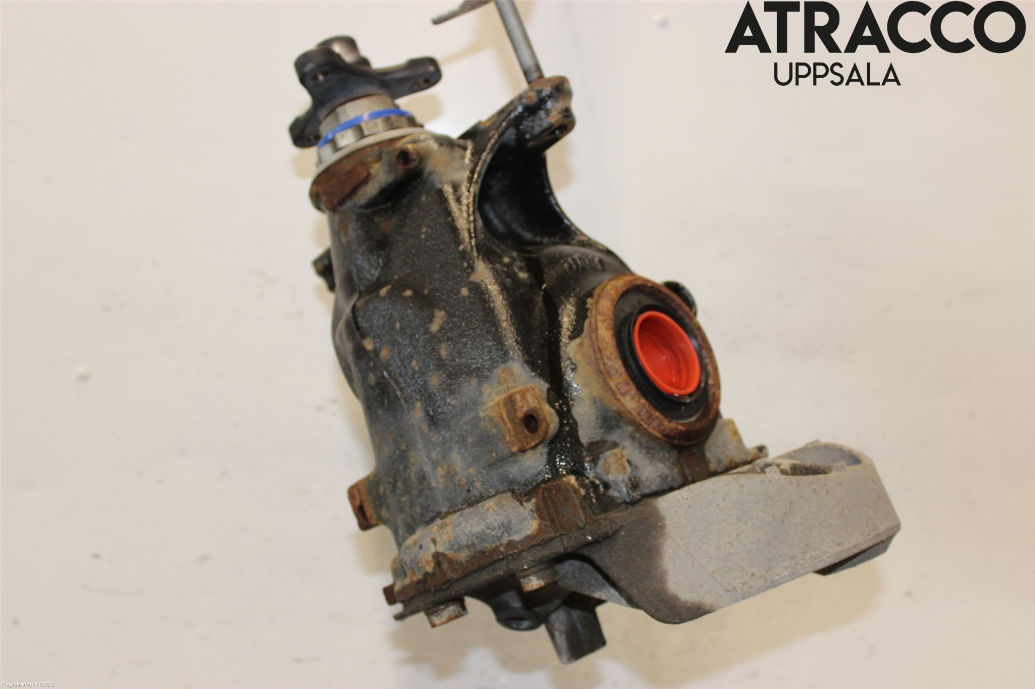 BMW 1 F20/F21 11-19 Bakaksel Kardang Bak -Diff