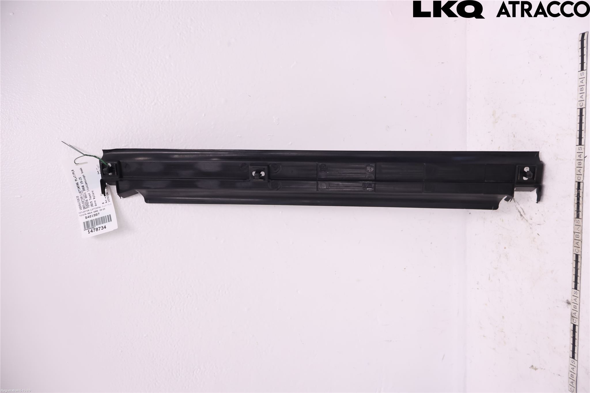 Toyota RAV4 19- Luftstyring Front