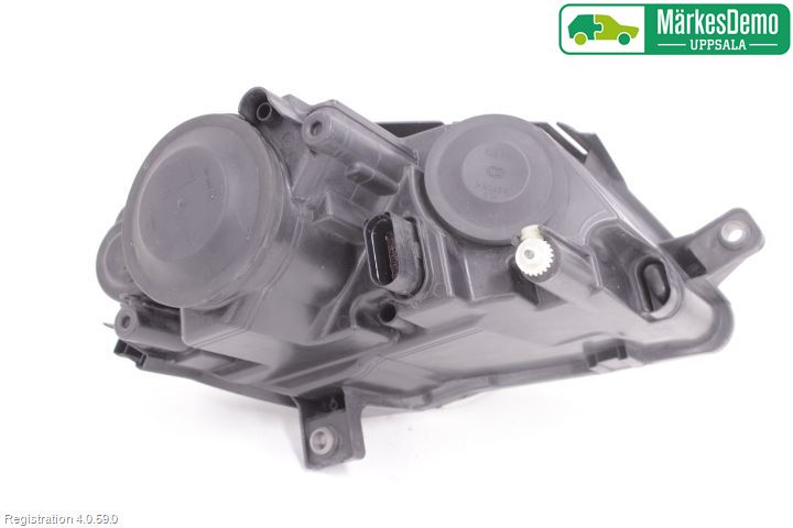 Volkswagen VW PASSAT 05-11 Frontlykt Venstre
