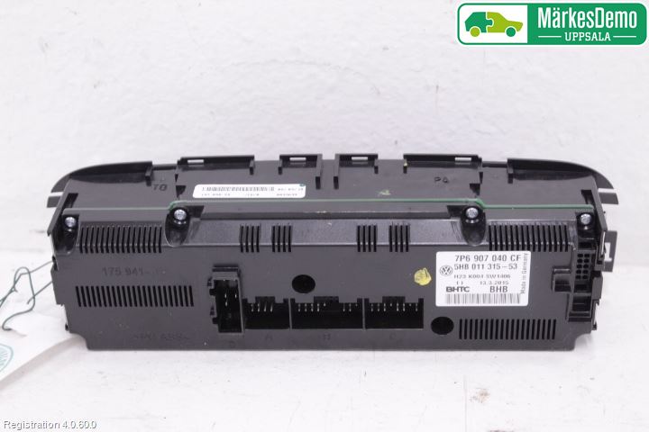 Volkswagen VW TOUAREG 7P 11-18 Varme Ac Betjening-Display
