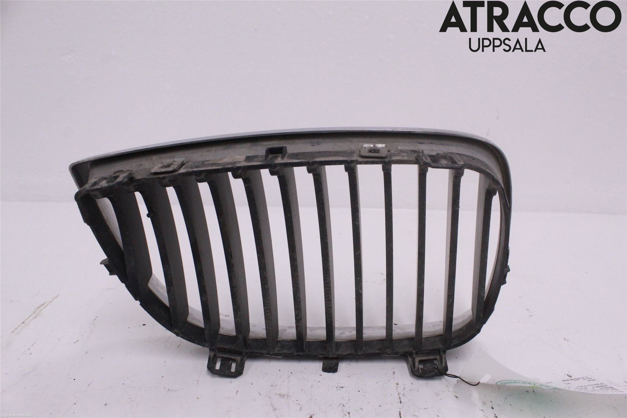 BMW 1 E87/81 5D/3D 03-11 Grilldel Venstre