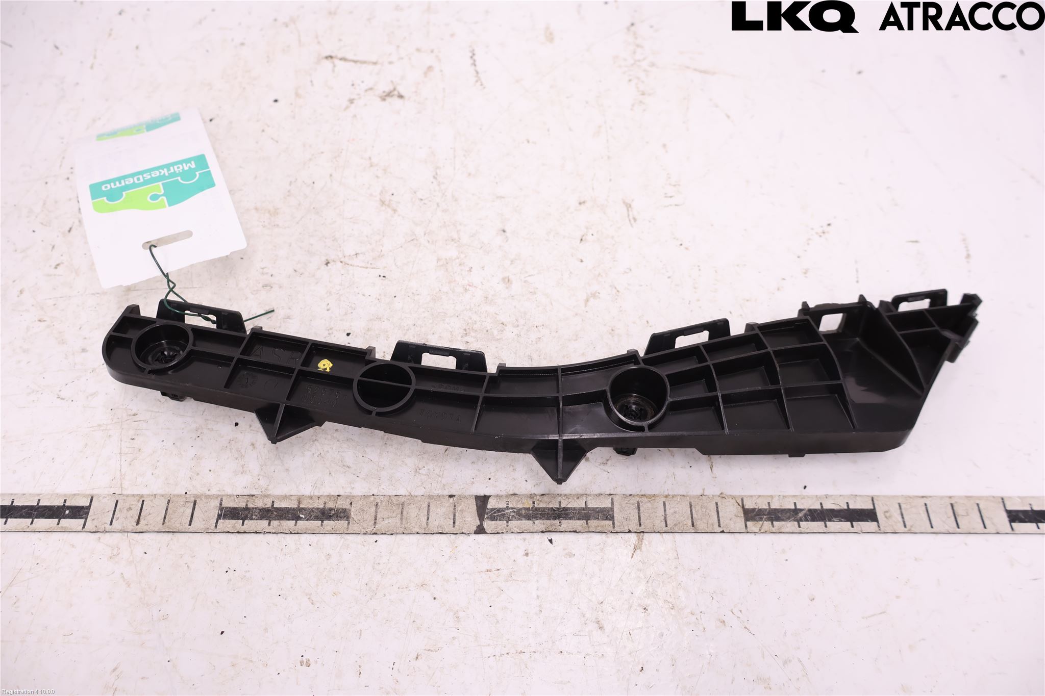 Toyota AVENSIS 09-15 Støtfangerfeste Bak Høyre