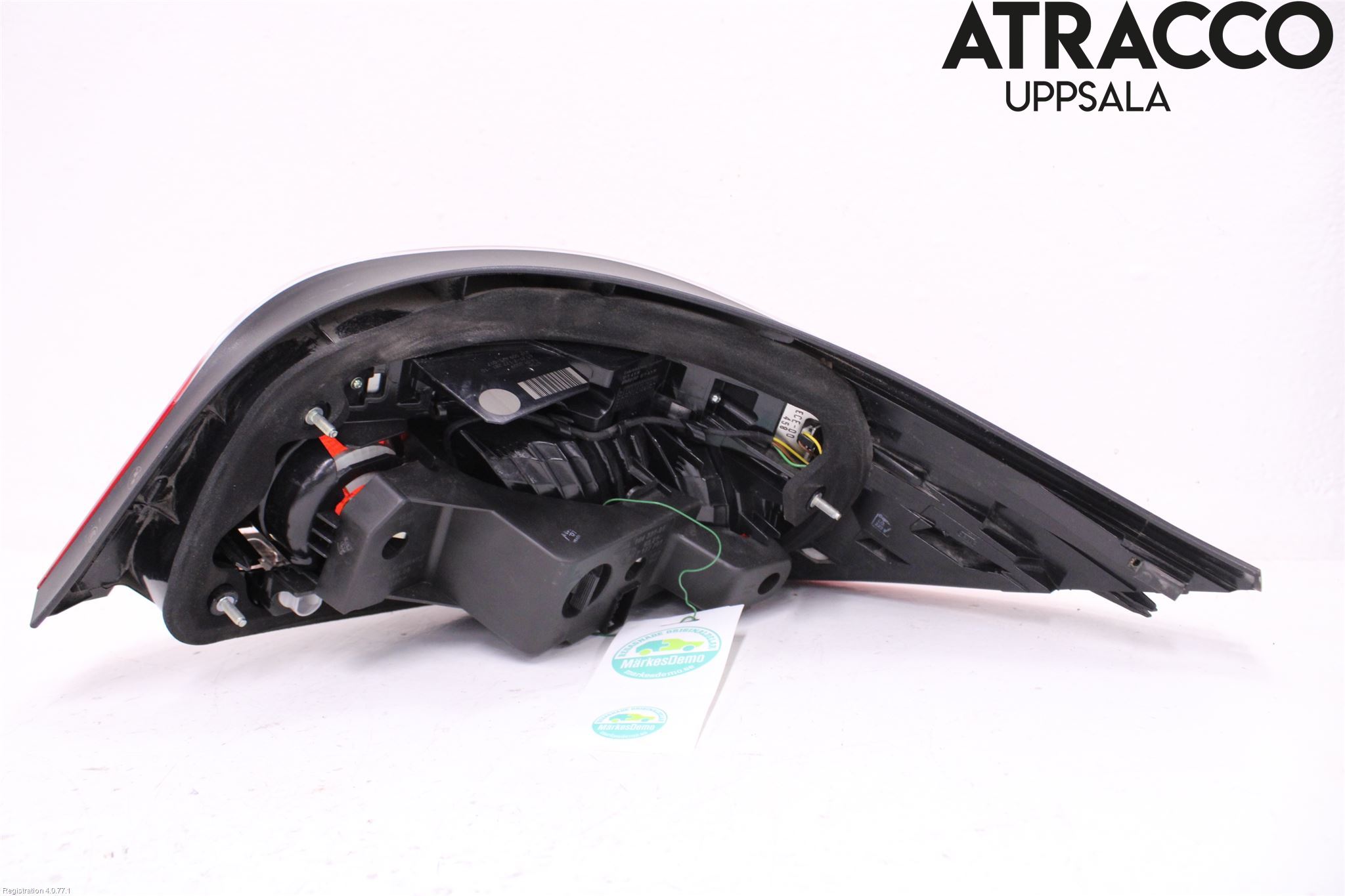 BMW 5 E60/61 Sed/Tou 02-10 Baklykt Venstre