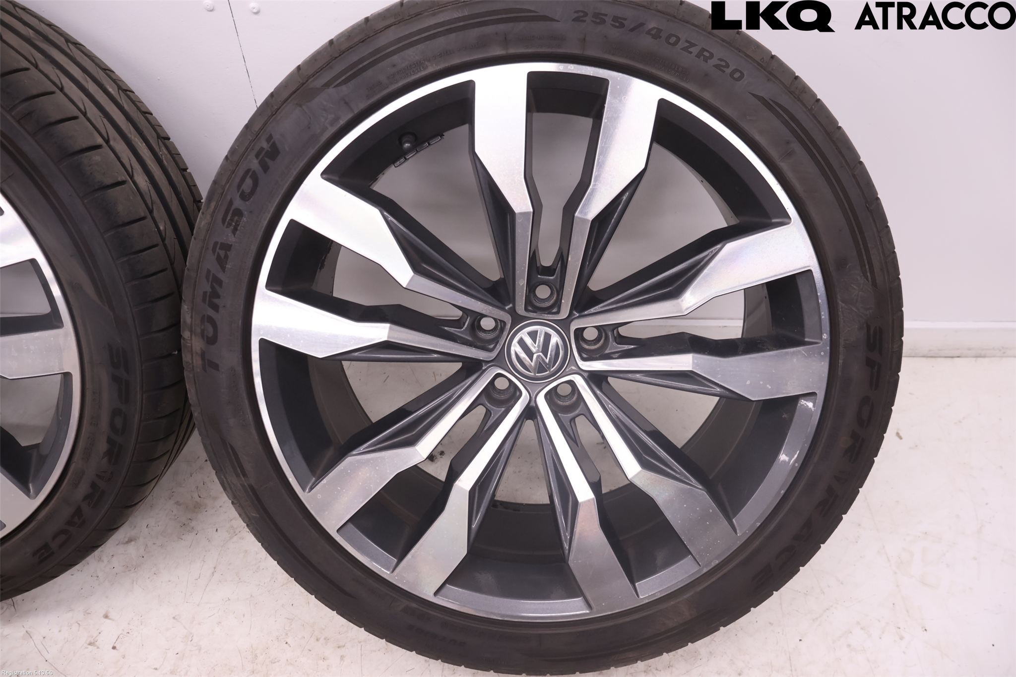 Volkswagen VW TIGUAN ALLSPACE 18- Dekk Sommer På Alu Felg 4Stk