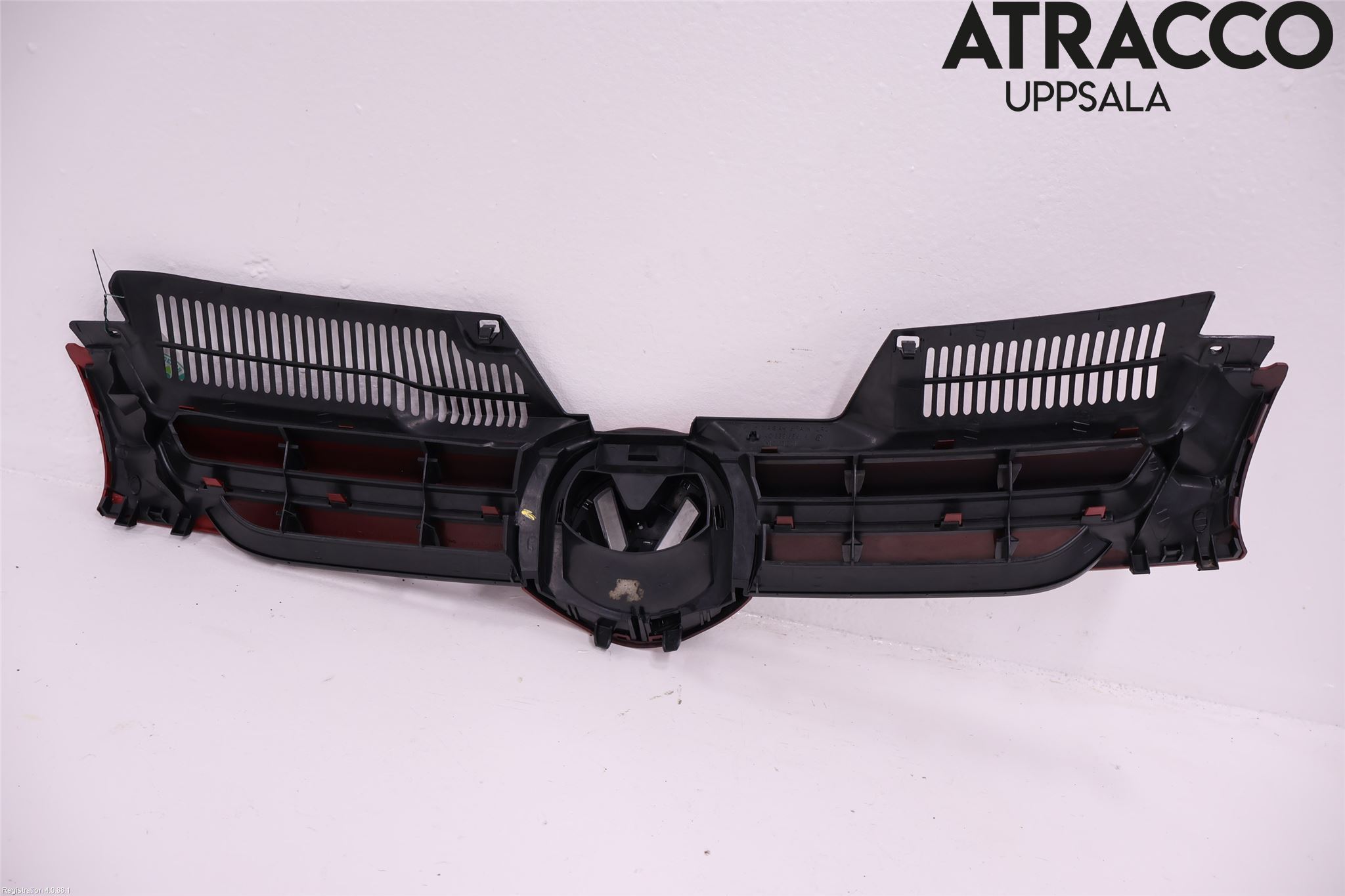Volkswagen VW GOLF V 04-09 Grill Komplett