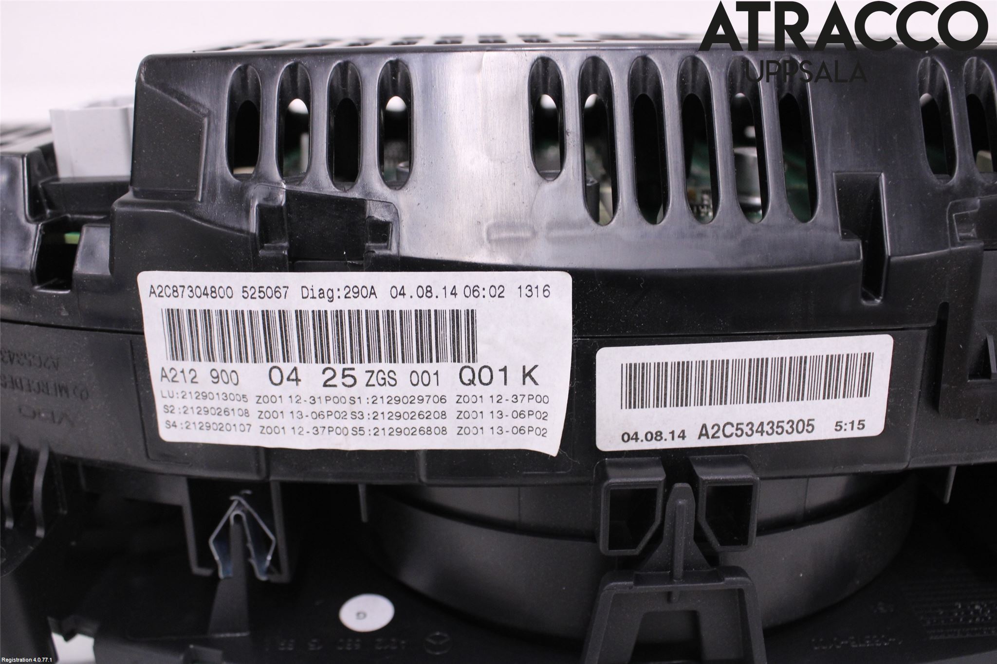 Mercedes-Benz MB E-KLASS (W212) 09-16 Instr Speedometer