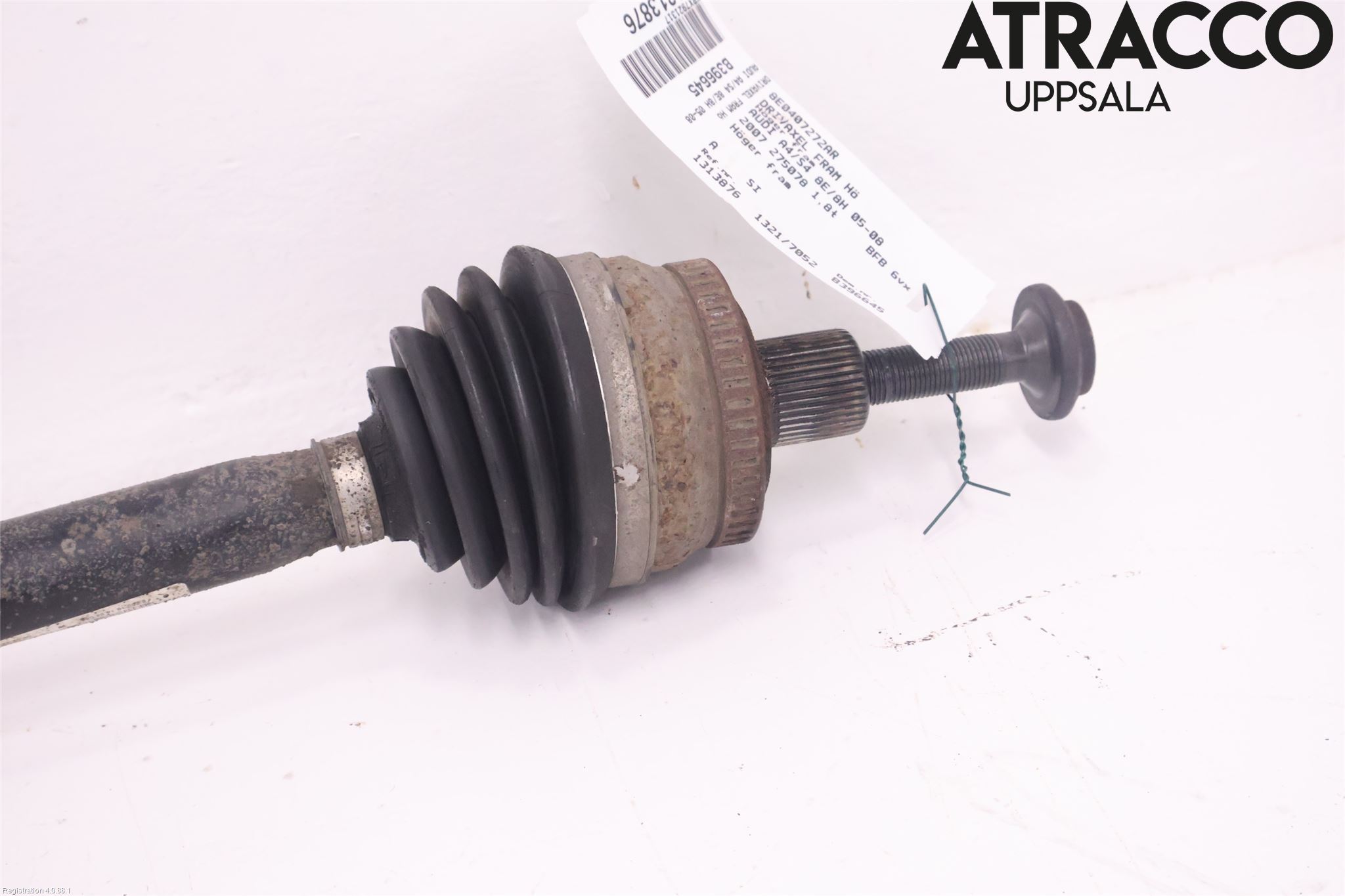 Audi A4/S4 05-07 Drivaksel Foran Kompl Høyre