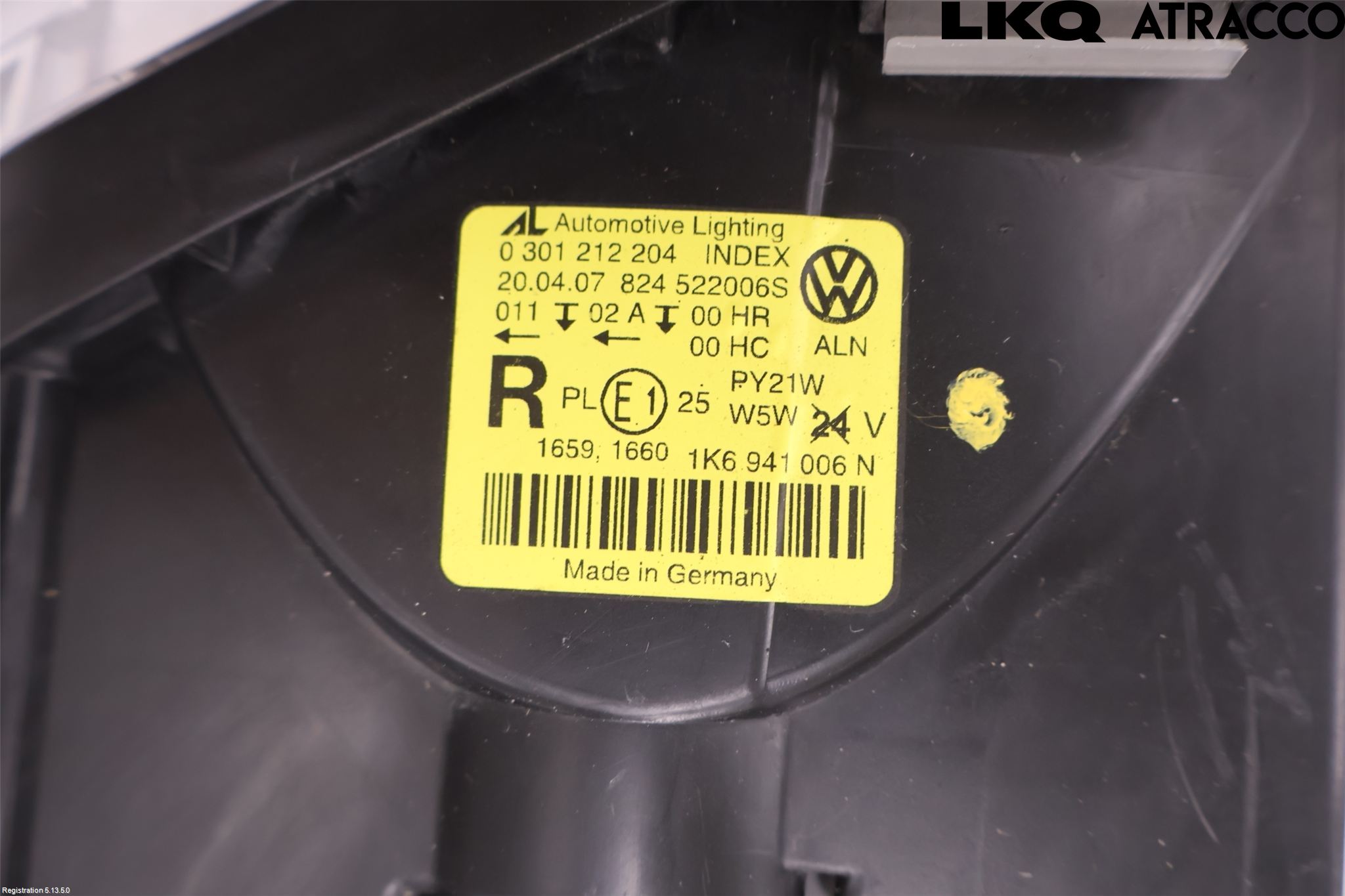 Volkswagen VW GOLF V 04-09 Frontlykt Høyre