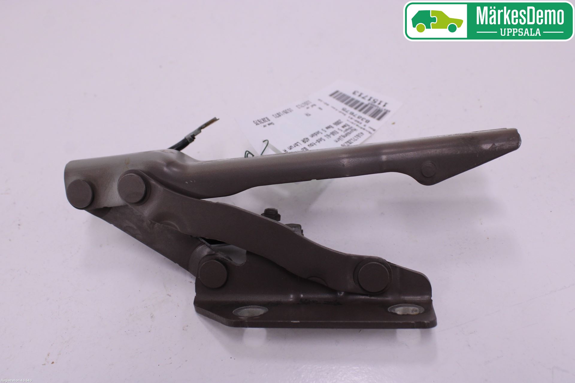 BMW 5 E60/61 Sed/Tou 02-10 Panser Hengsel - Hengsler