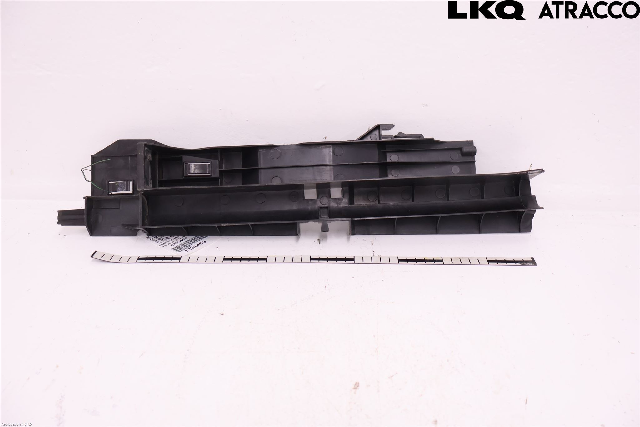 BMW X6 E71/E72   08-14 Radiator Feste - Ramme - Bjelk