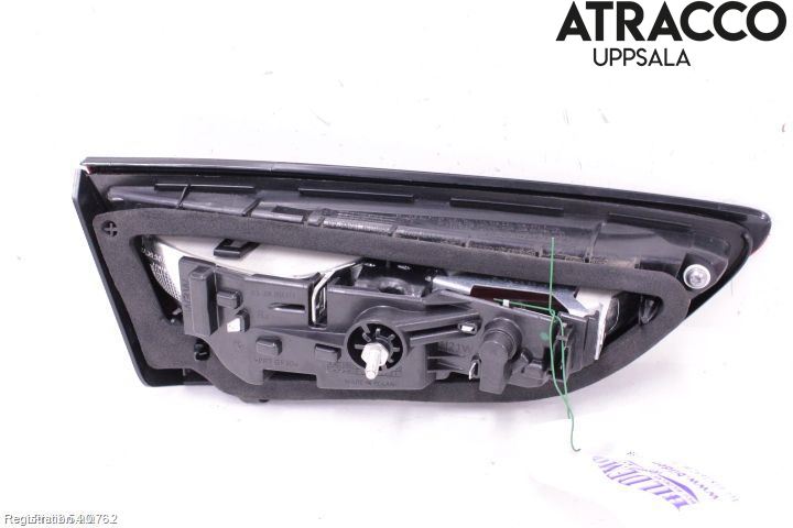 Opel ASTRA K 16-22 Baklykt Høyre  På Luke(Indre)