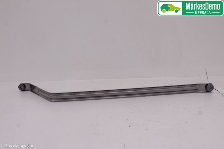 BMW 3 G20/G21/G80/G81 19- Drivstofftank Bånd-Feste