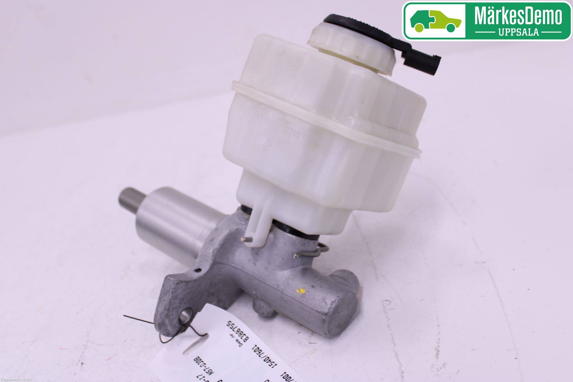 BMW 5 F10/F11/F18 09-17 Brems Hovedsylinder
