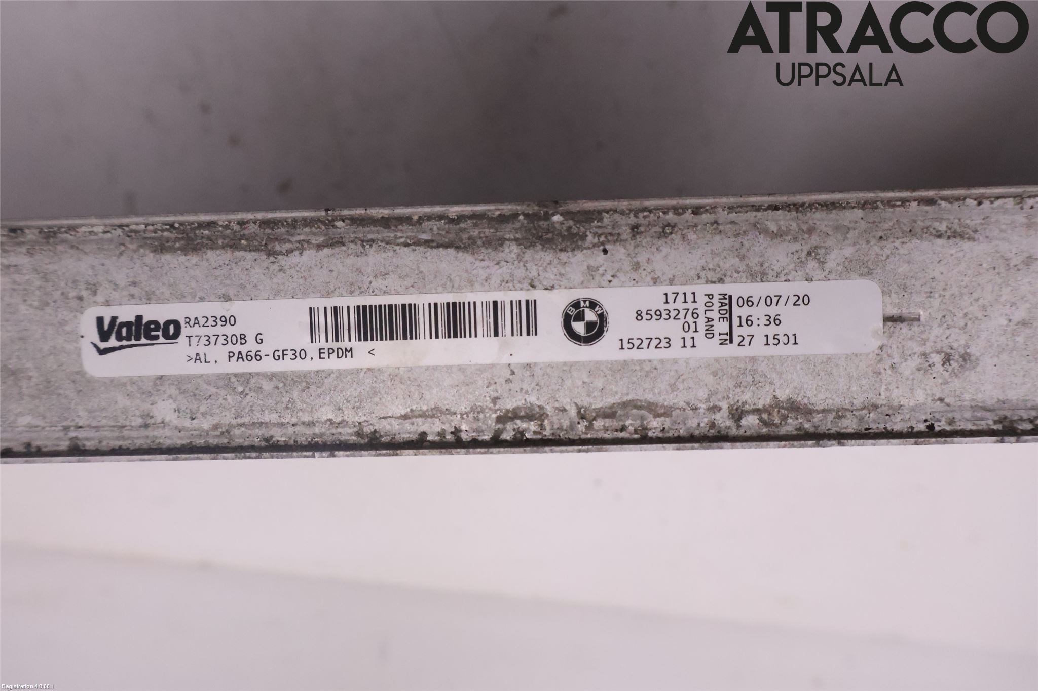 BMW 3 G20/G21/G80/G81 19- Radiator Automat