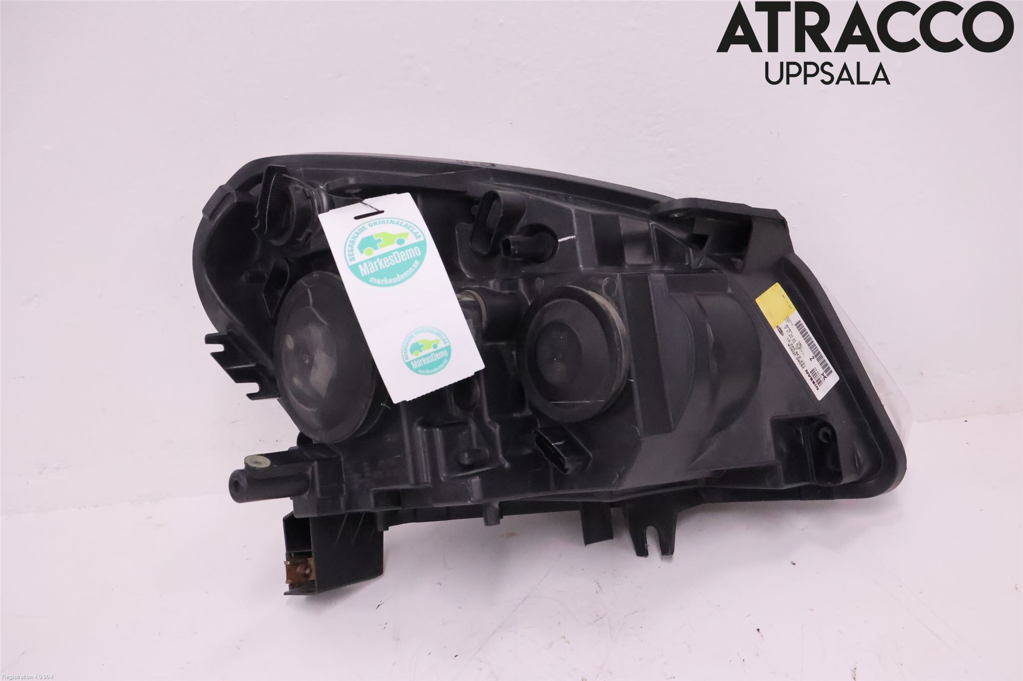 Nissan QASHQAI+2  08-10 Frontlykt Venstre