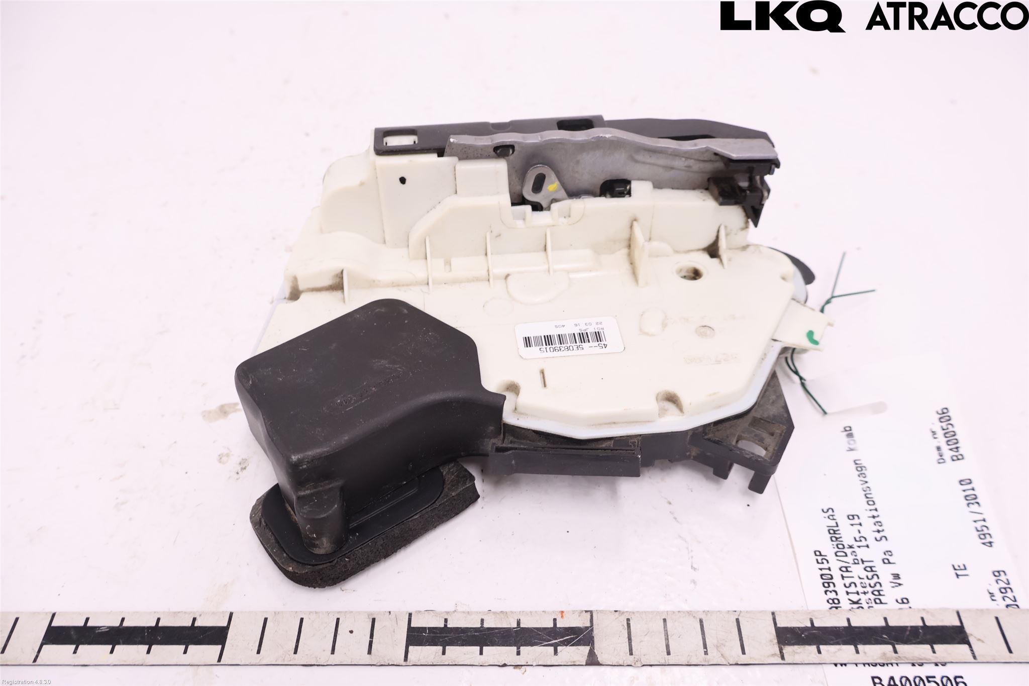 Volkswagen VW PASSAT 15-19 Dørlås - Låsekasse