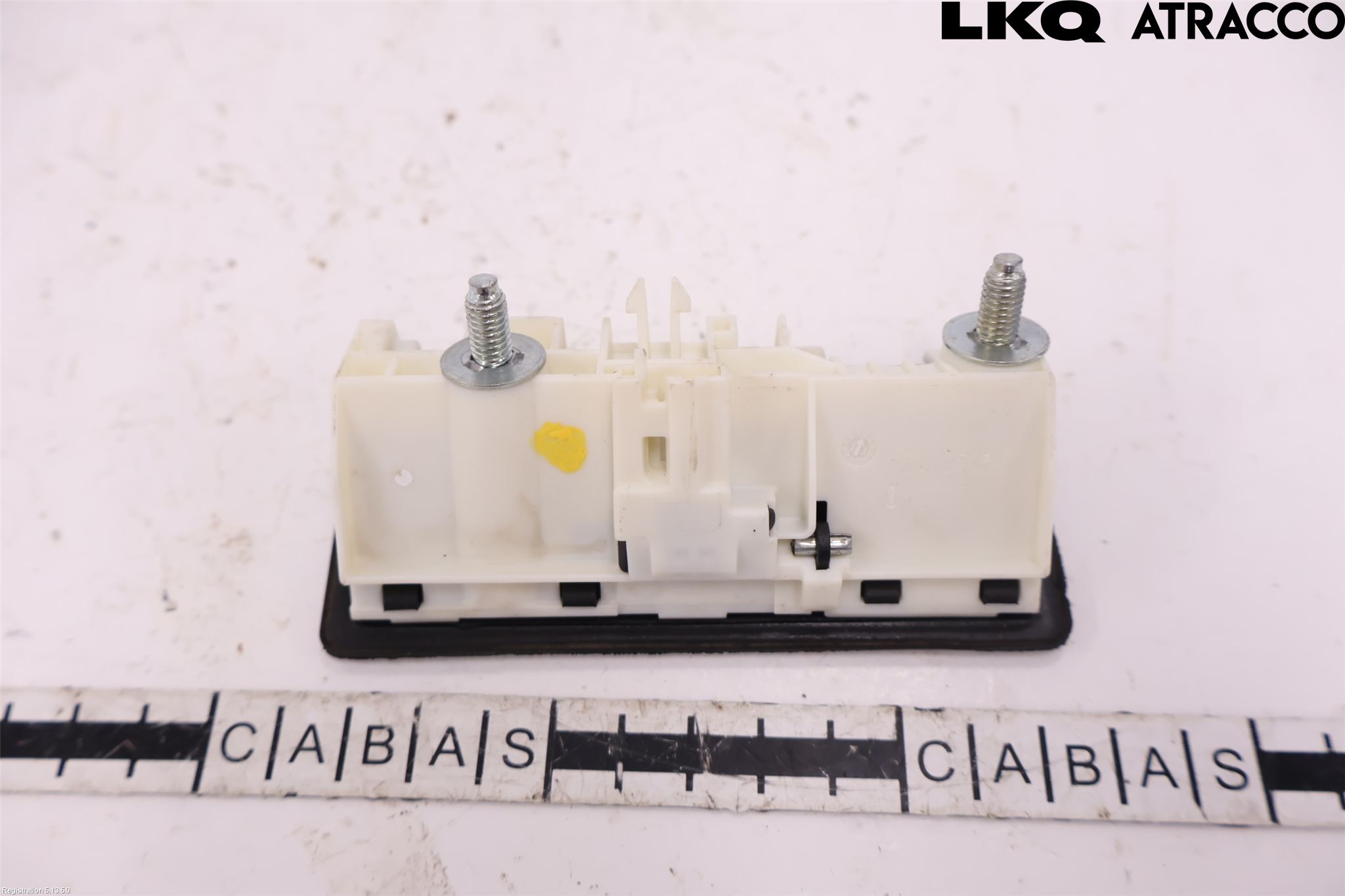 Audi Q3 8U 12-18 Bakluke Handtak Ytre