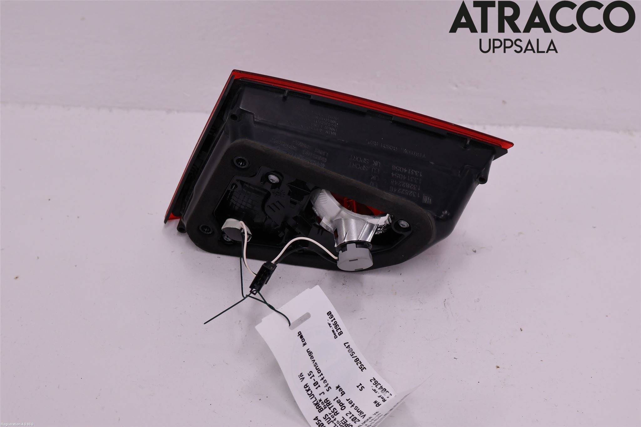 Opel ASTRA J 10-15 Baklykt Venstre  På Luke(Indre