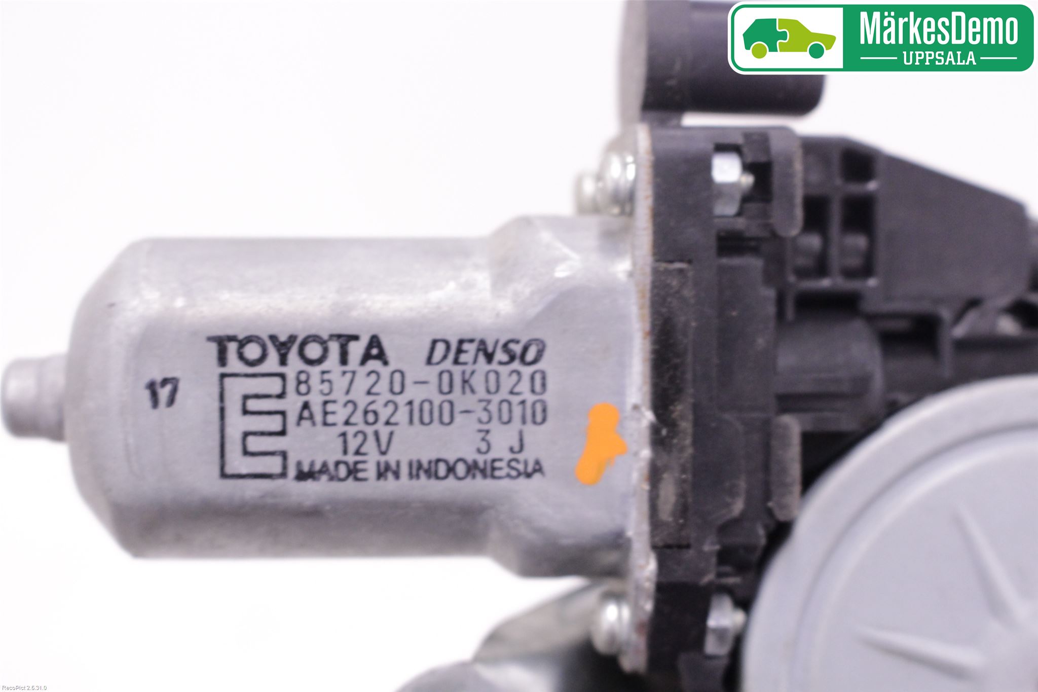 Toyota HILUX 05-16 Vindusheis El Komp
