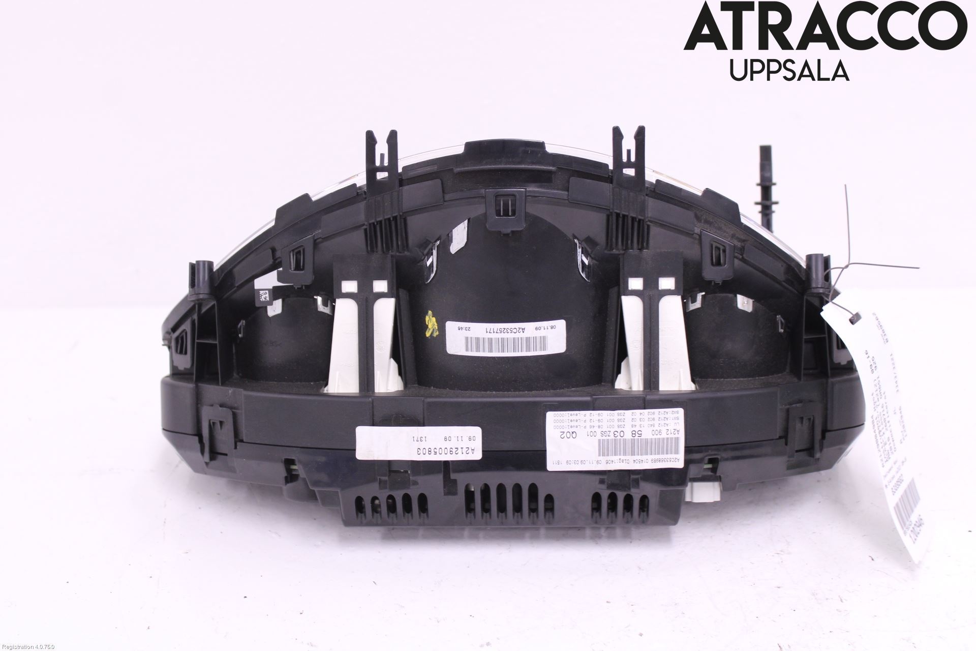 Mercedes-Benz MB E-KLASS (W212) 09-16 Instr Speedometer