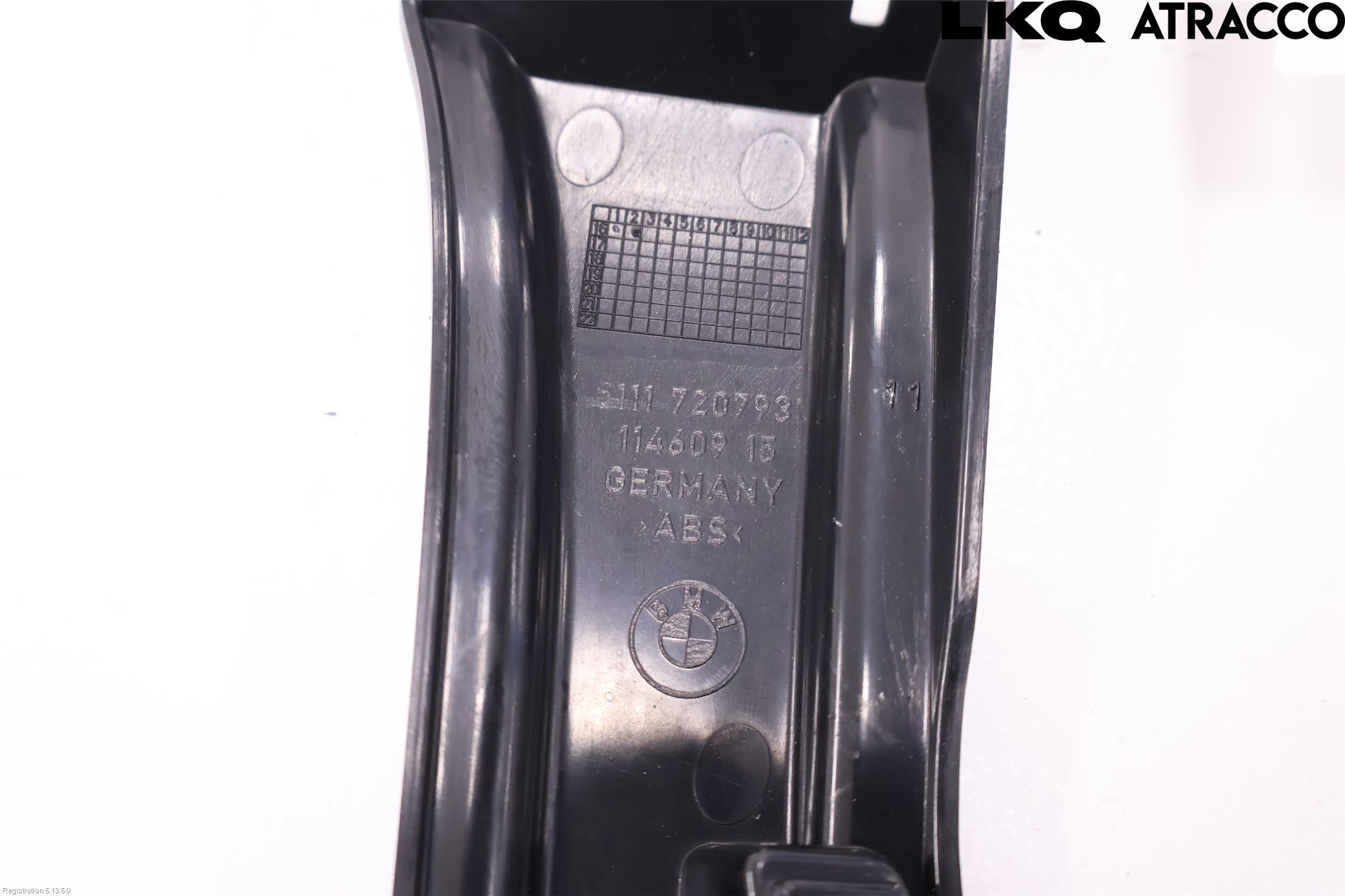 BMW 5 F10/F11/F18 09-17 Frontskjermfeste Venstre