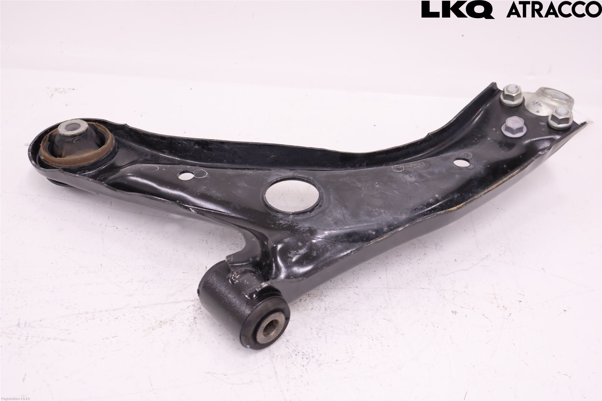 Toyota YARIS XP21 20- Bærearm Foran Høyre Nedre