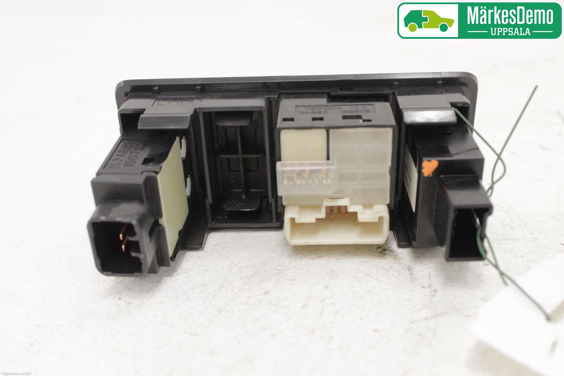 Toyota AVENSIS 03-06 Bryter Multifunksjon