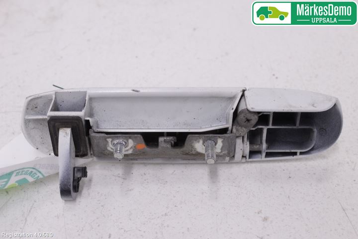 Mitsubishi COLT 09-13 Bakluke Handtak Ytre
