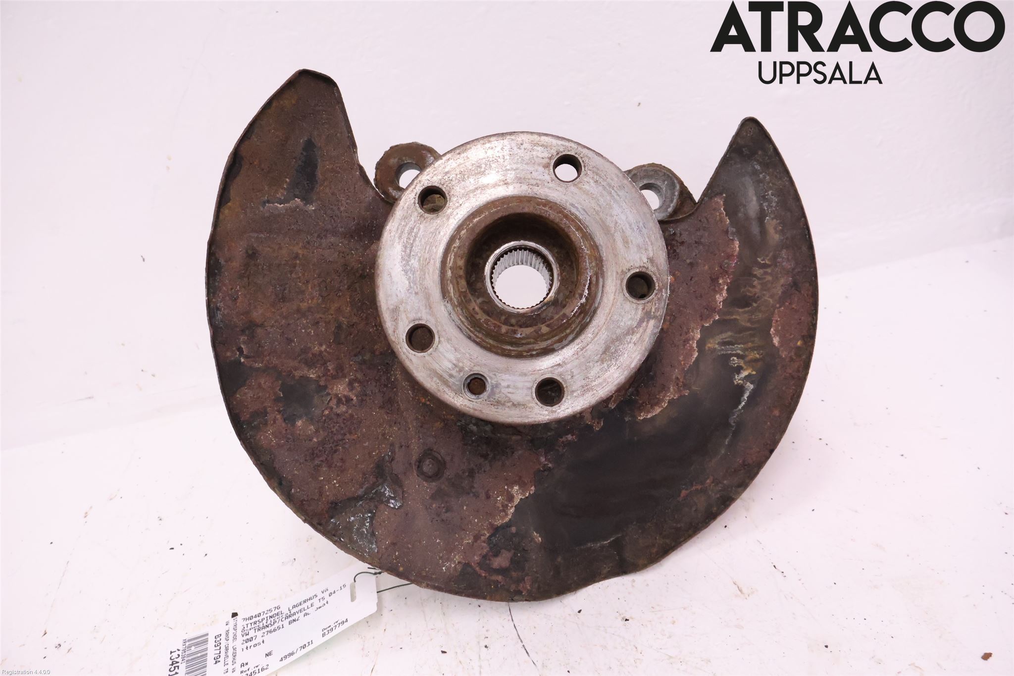 Volkswagen VW TRANSP/CARAVELLE (T5) 04-15 Spindel Vf