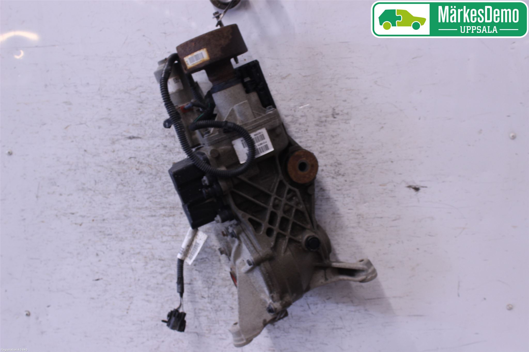 Volvo V40 12-19 Bakaksel Kardang Bak -Diff