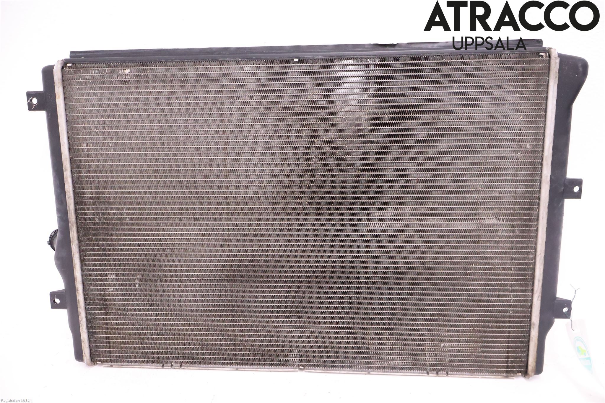 Volkswagen VW CADDY 11-15 Radiator Automat