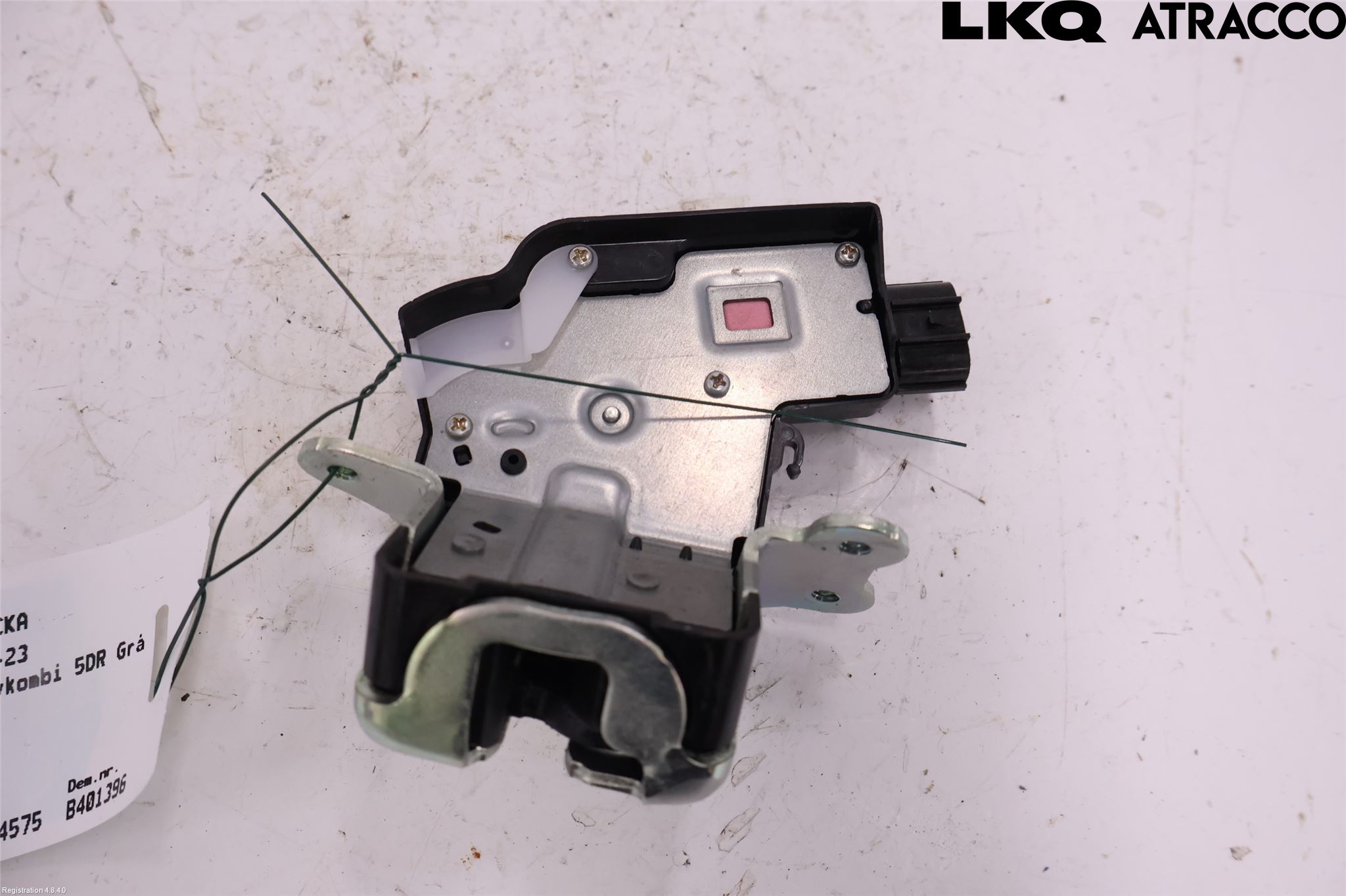 Toyota C-HR 16-23 Bakluke-Lokk Låsekasse