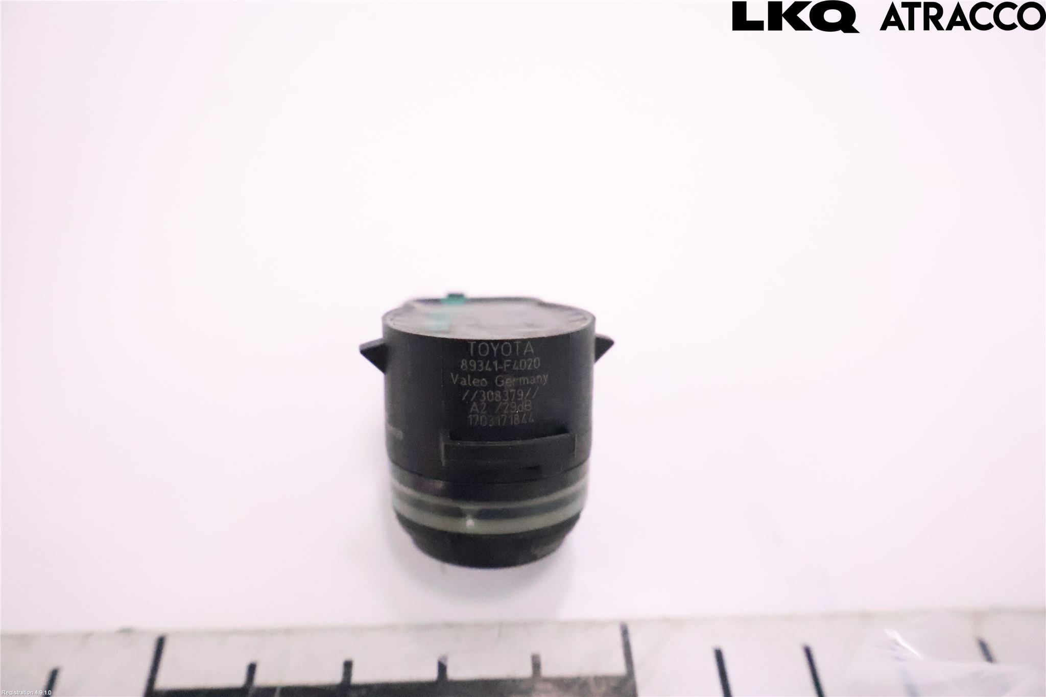 Toyota C-HR 16-23 Sensor Parkering Front