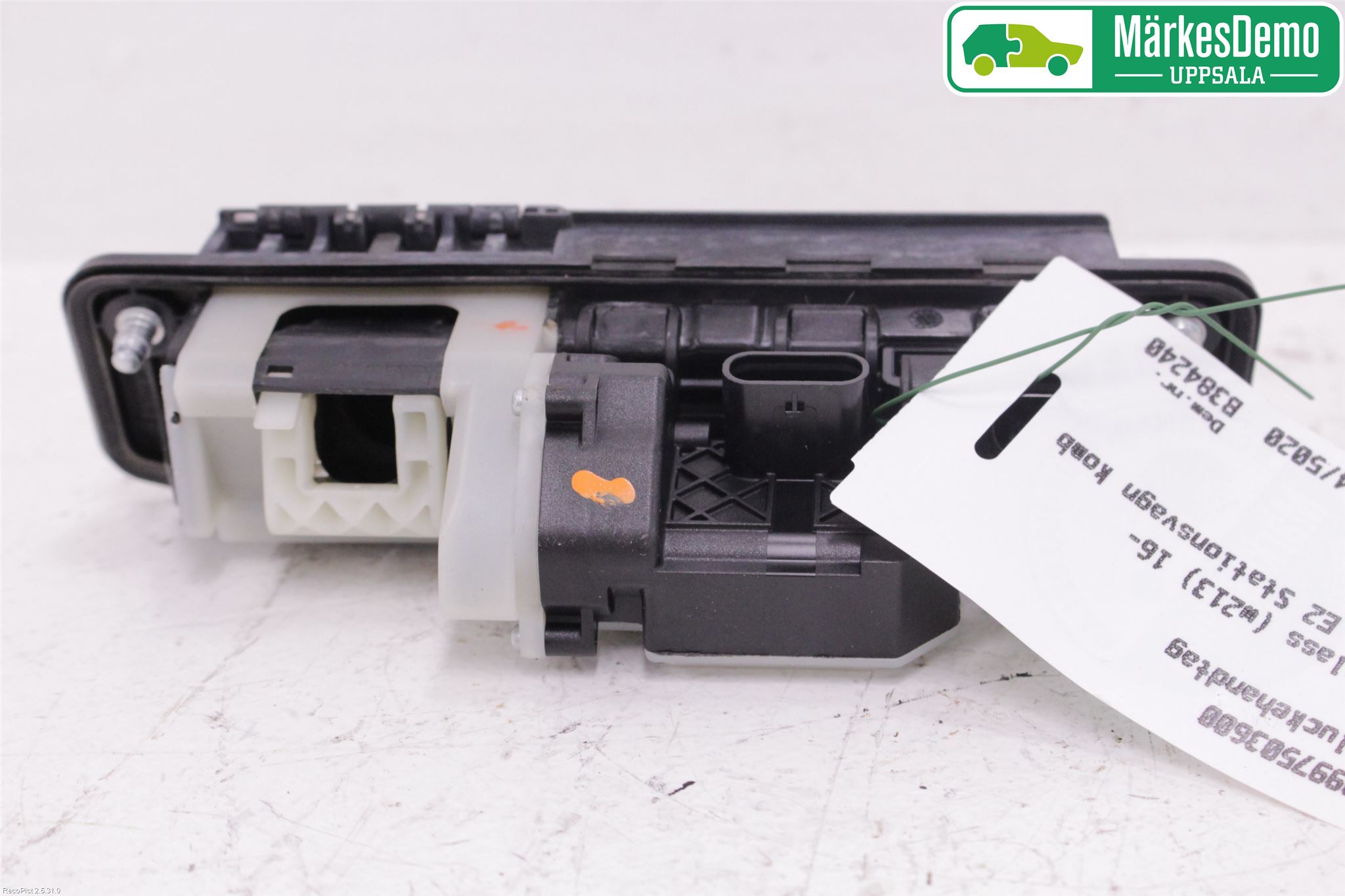 Mercedes-Benz MB E-KLASS (W213) 16-23 Bakluke Handtak Ytre