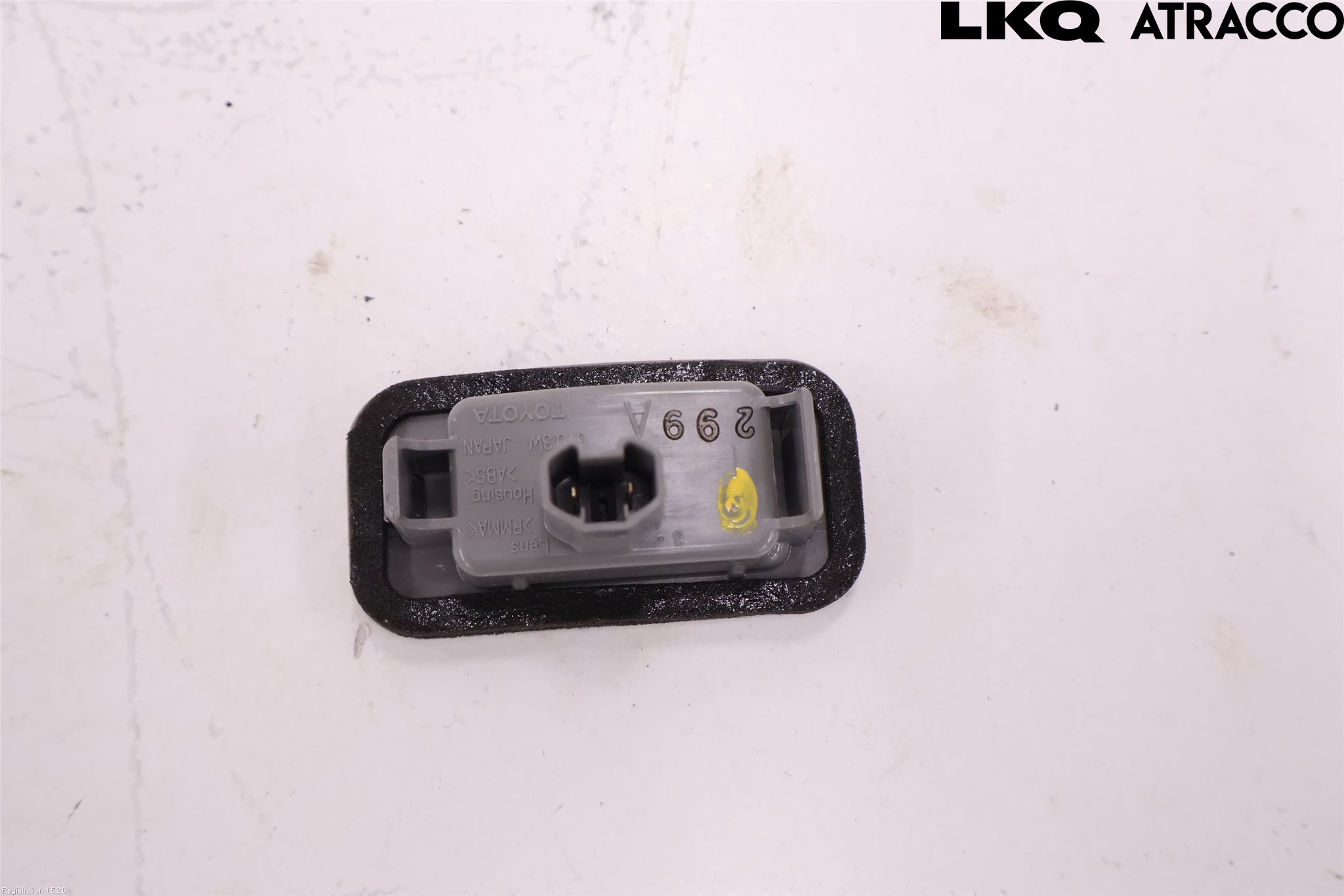 Toyota CAMRY 19-24 Skilt Belysning