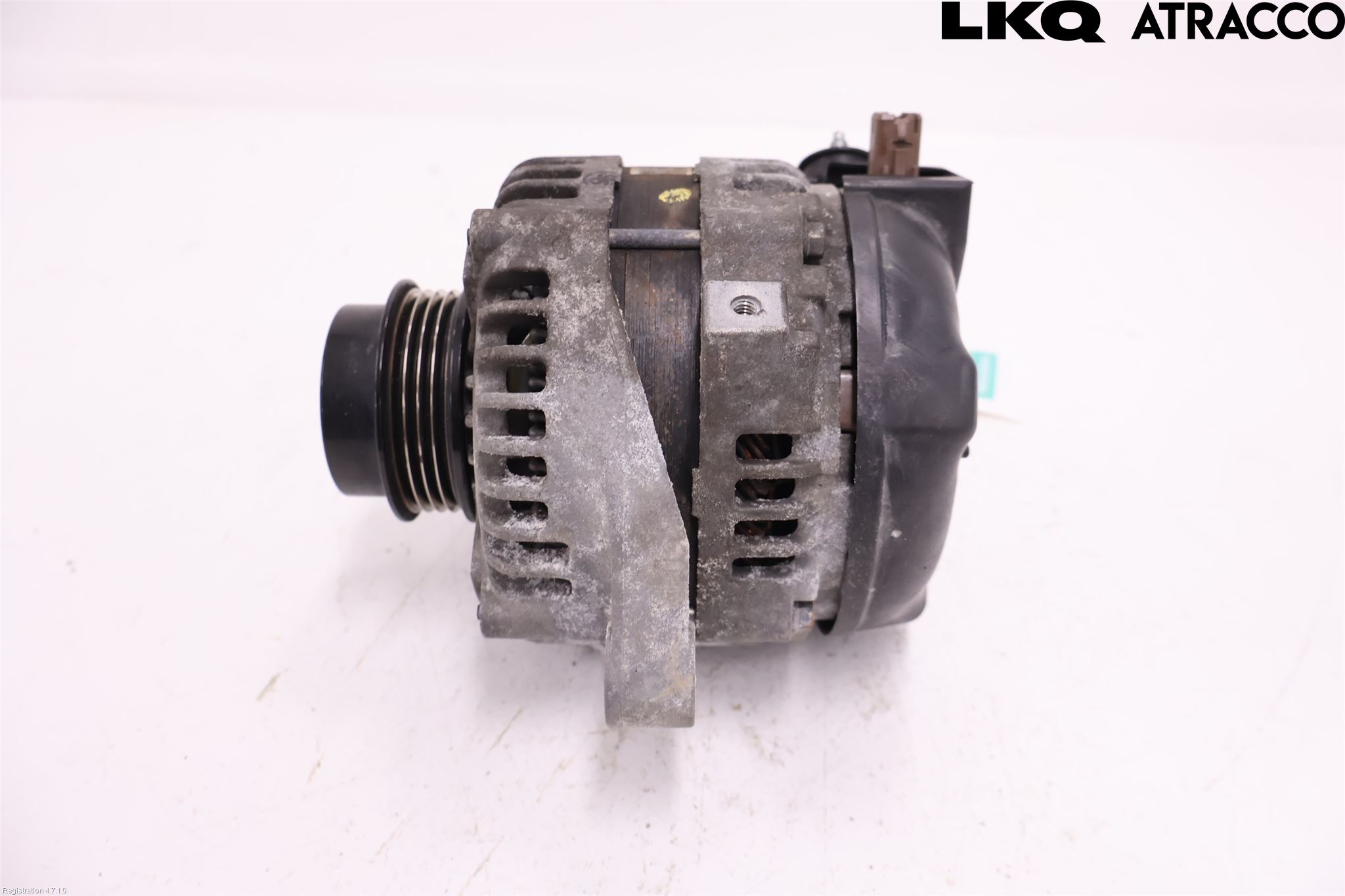 Toyota VERSO-S 11-16 Dynamo