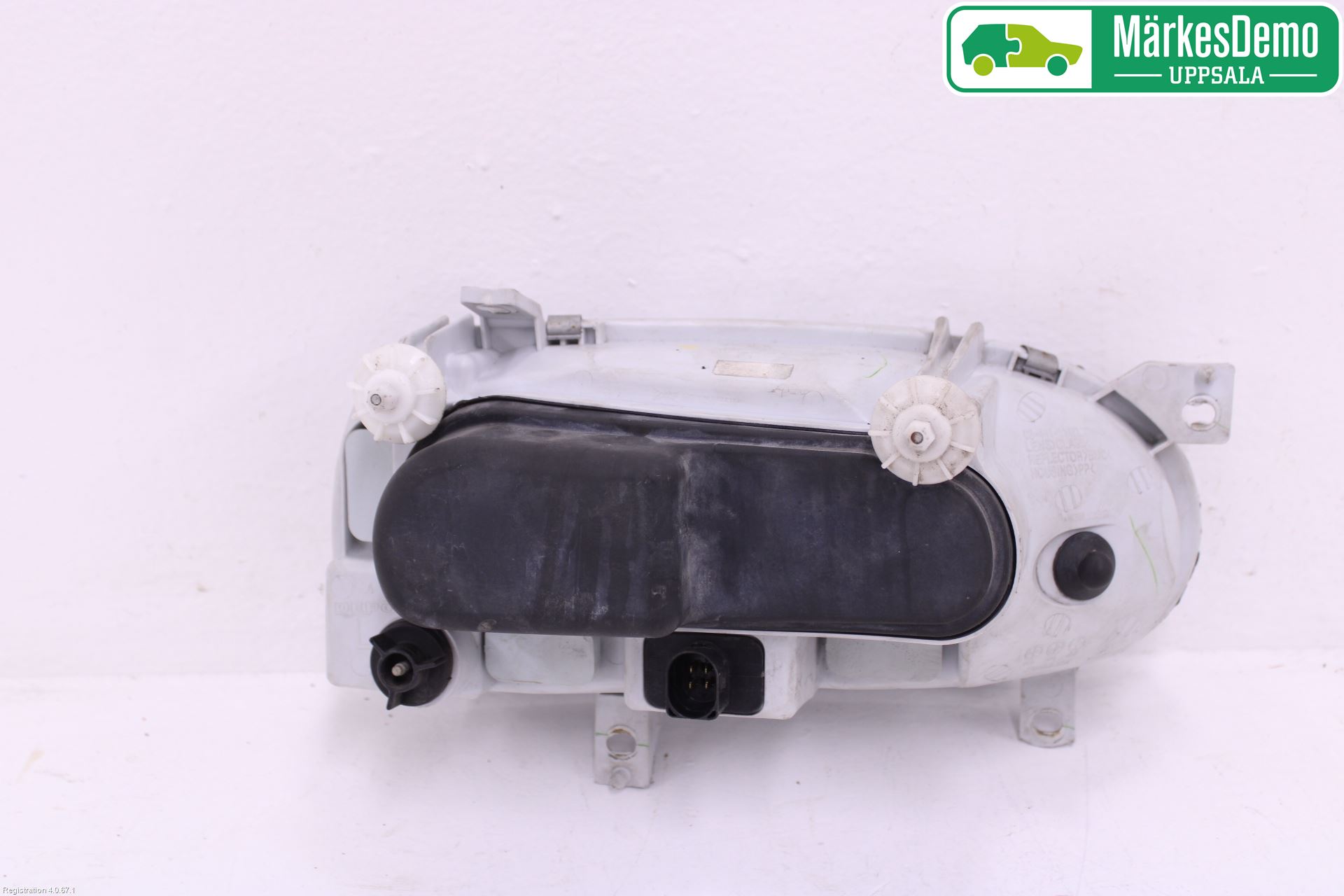 Volkswagen VW GOLF III 92-99 Frontlykt Venstre