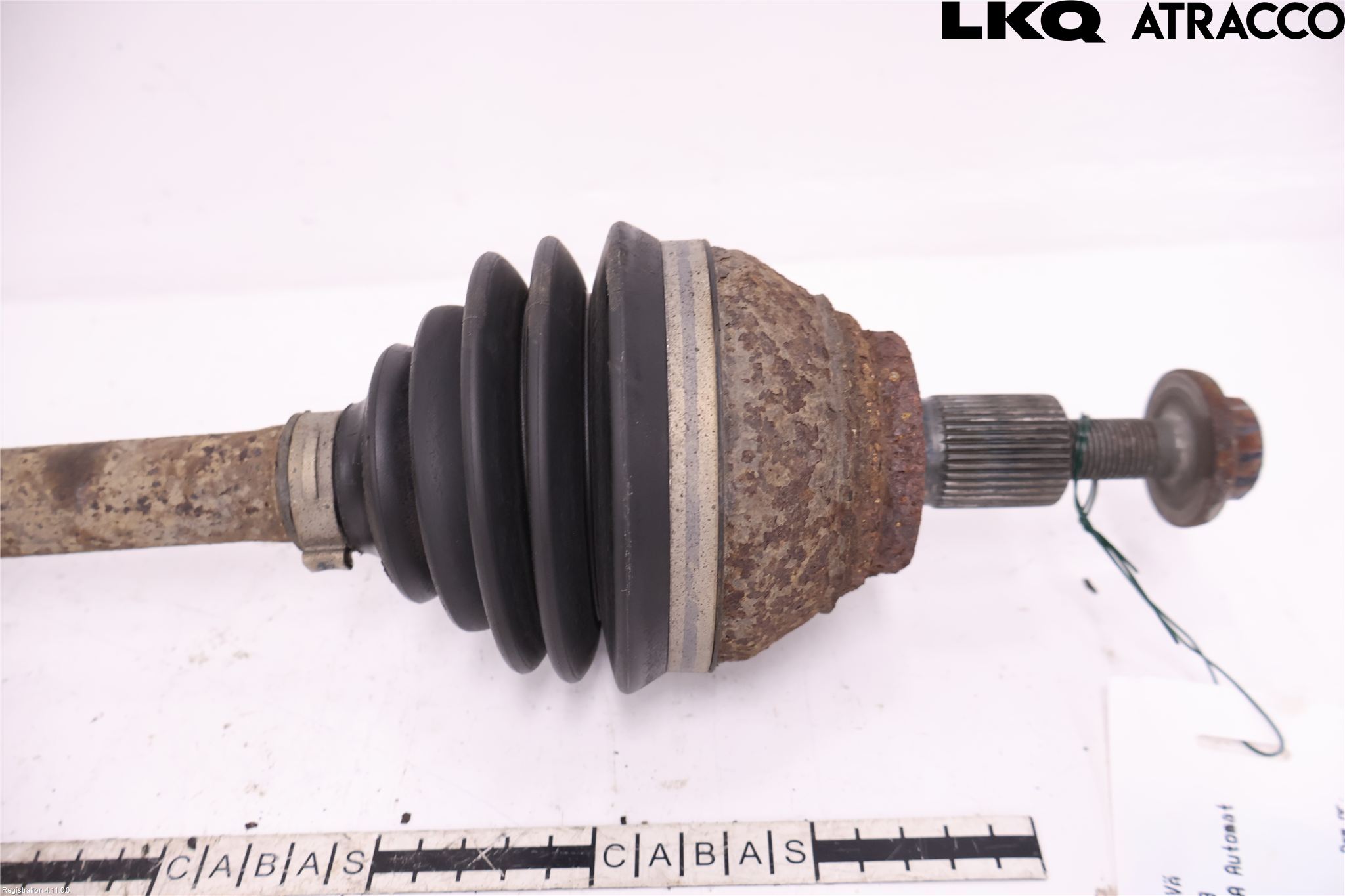 Volkswagen VW PASSAT 15-19 Drivaksel Foran Kompl Venstre