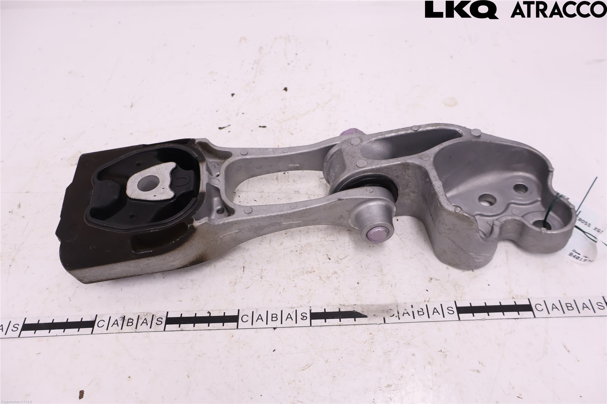 Toyota COROLLA CROSS XG10 22- Motor Feste Stål-Alu