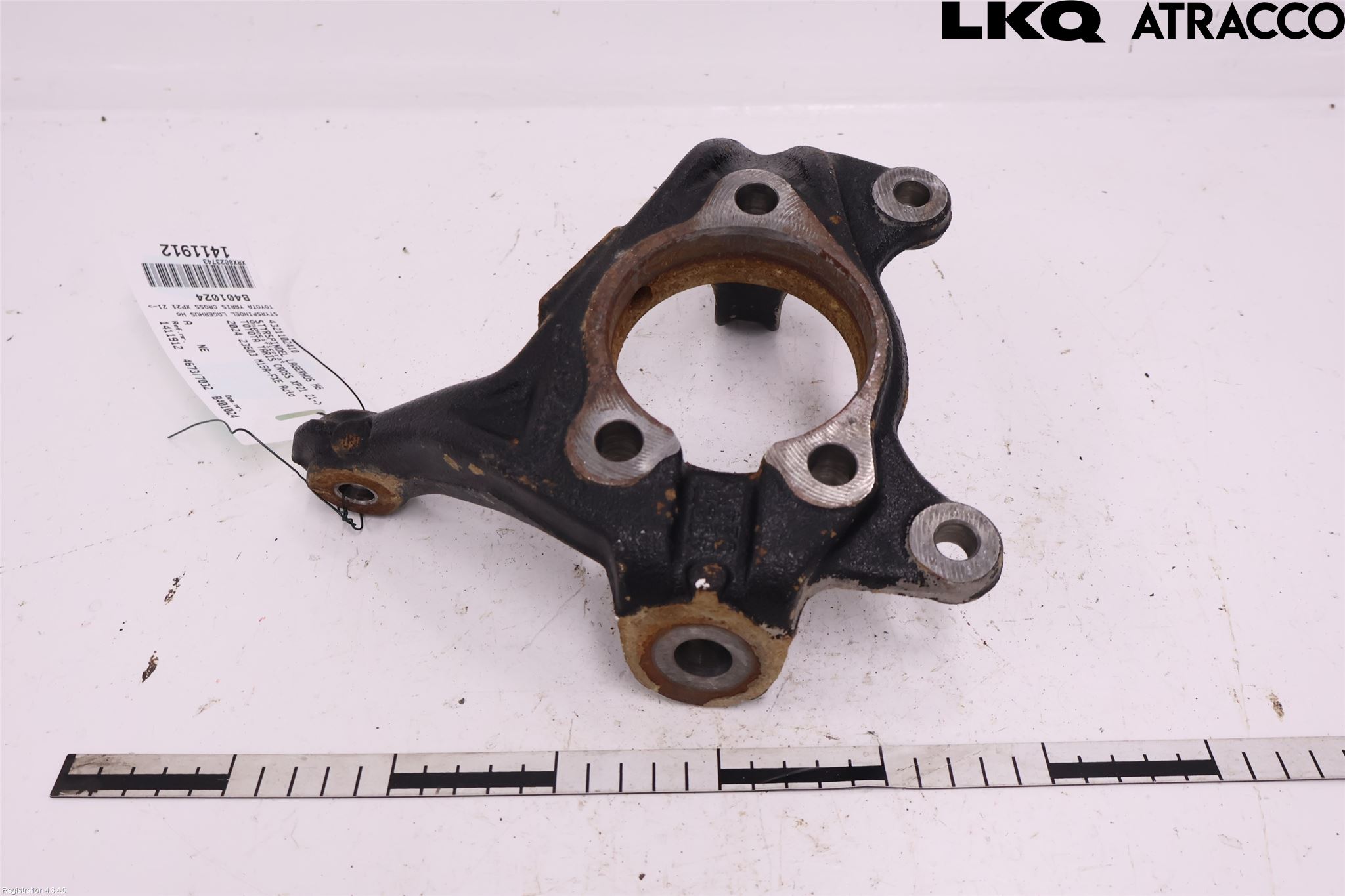 Toyota YARIS CROSS XP21 21- Spindel Hf