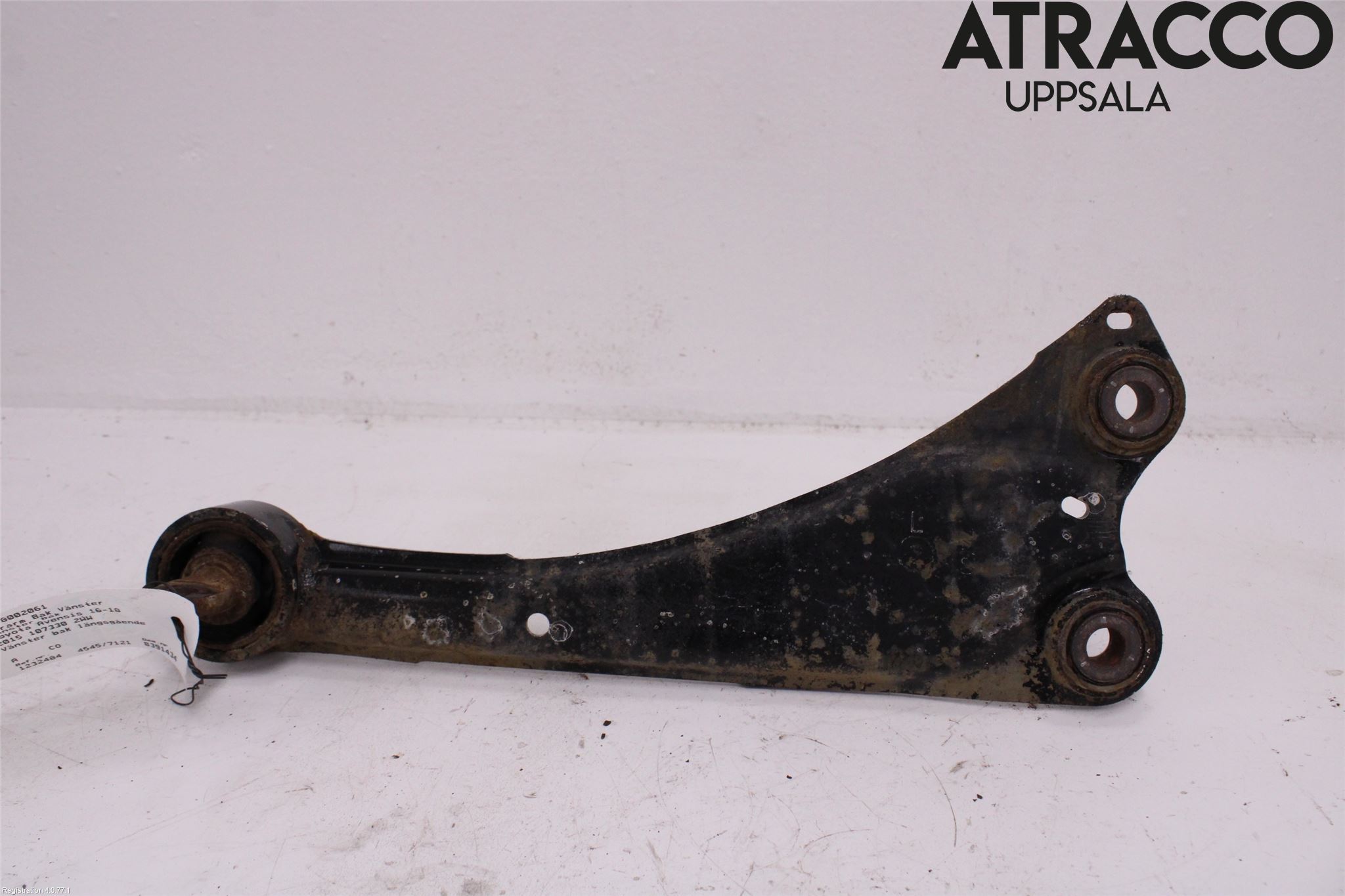 Toyota AVENSIS 16-18 Bærearm Bak Venstre