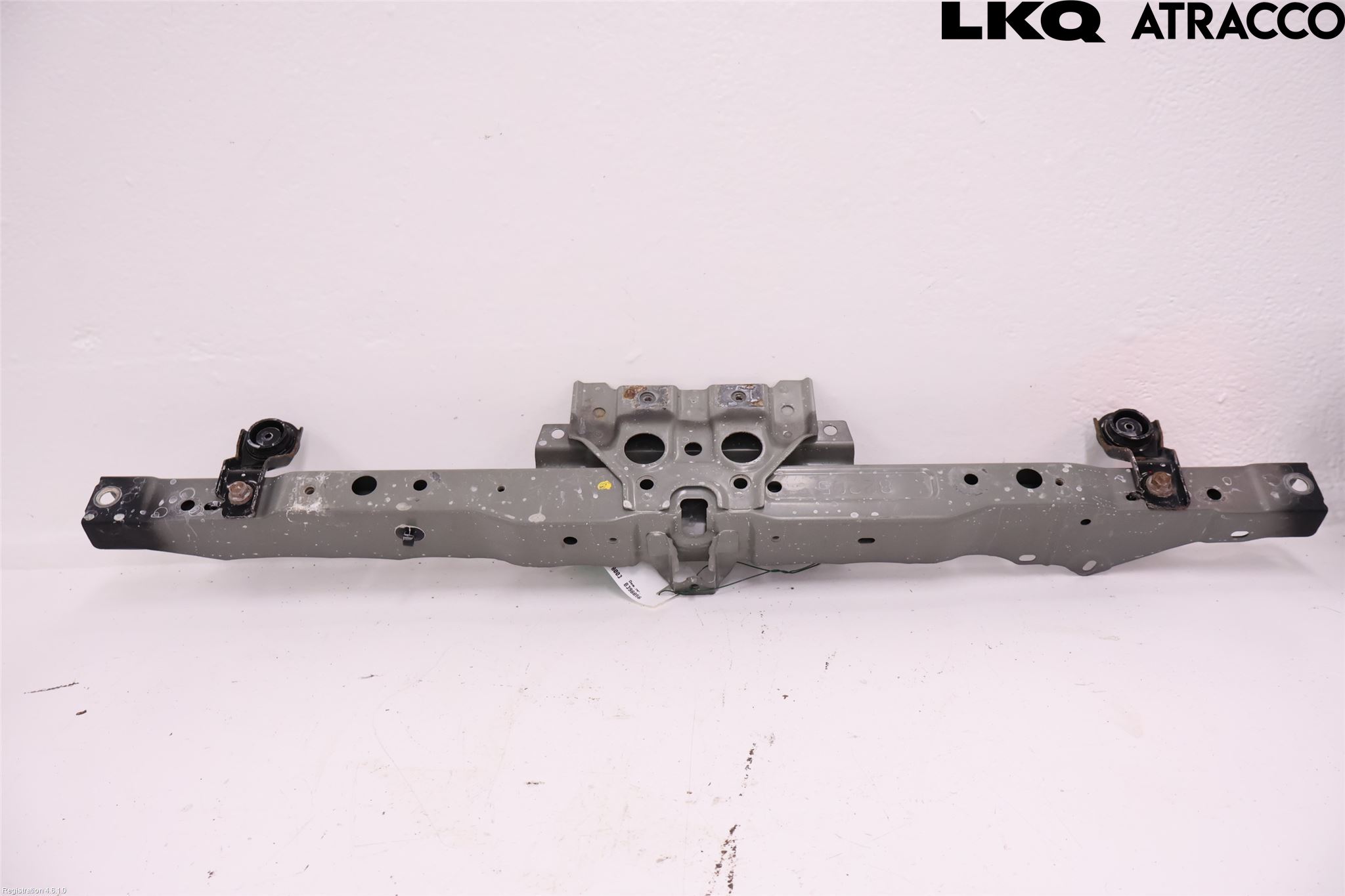 Lexus NX 300h 15-21 Radiator Feste - Ramme - Bjelk